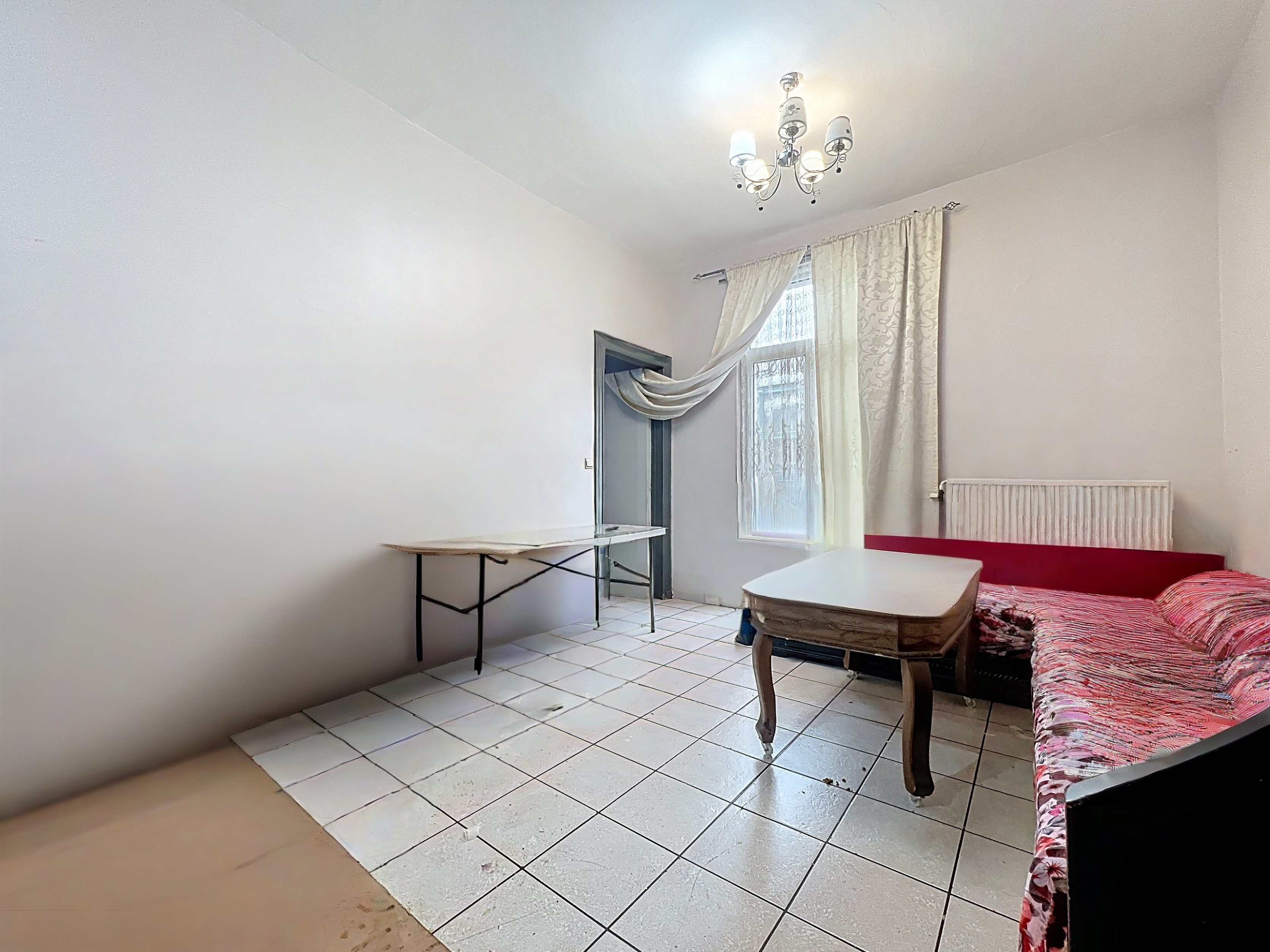 Foto 3 van 4 van Appartementsgebouw met drie slaapkamers in Anderlecht