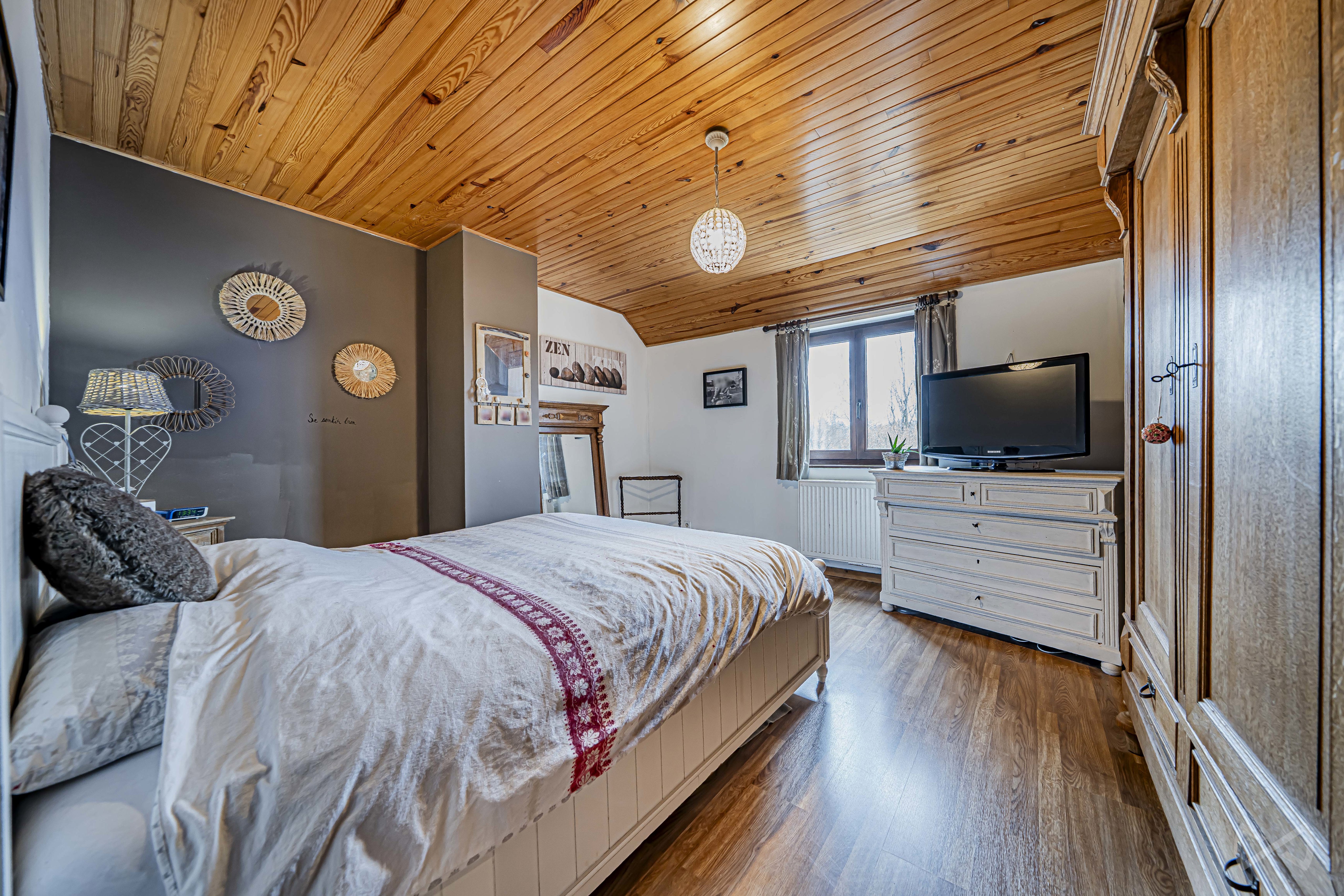 Photo 3 sur 4 pour Maison de cinq chambres à Tilly