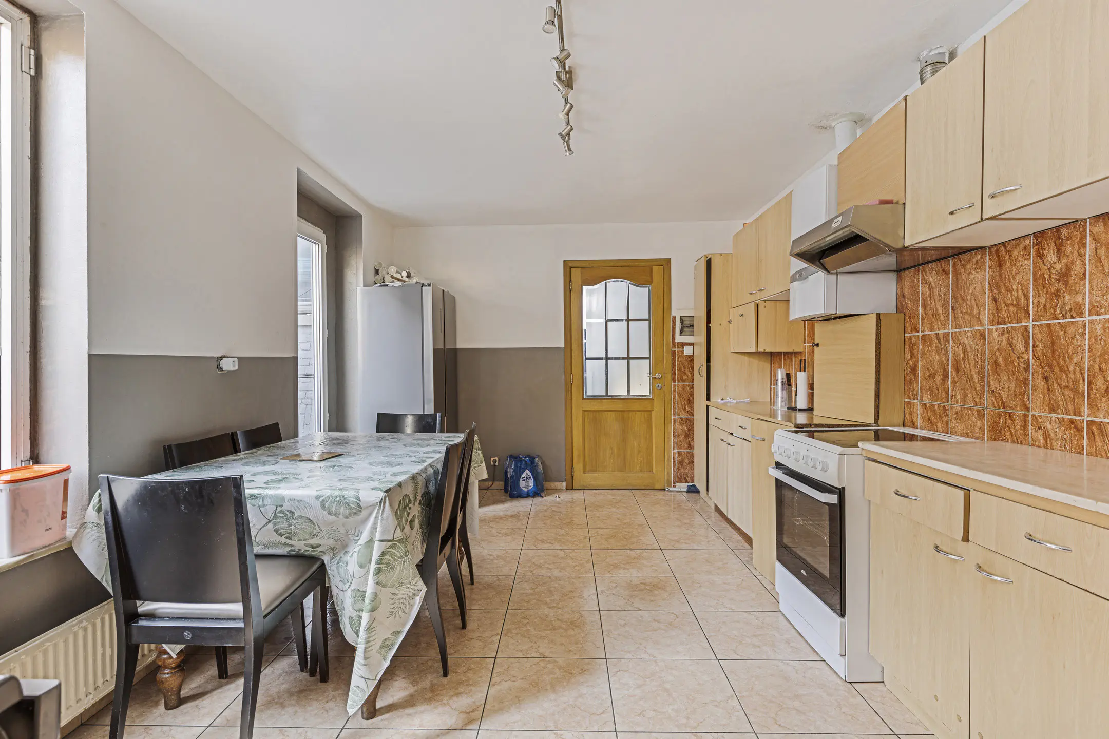 Picture 1 of 4 for Multi-purpose building with five bedrooms in Dilbeek