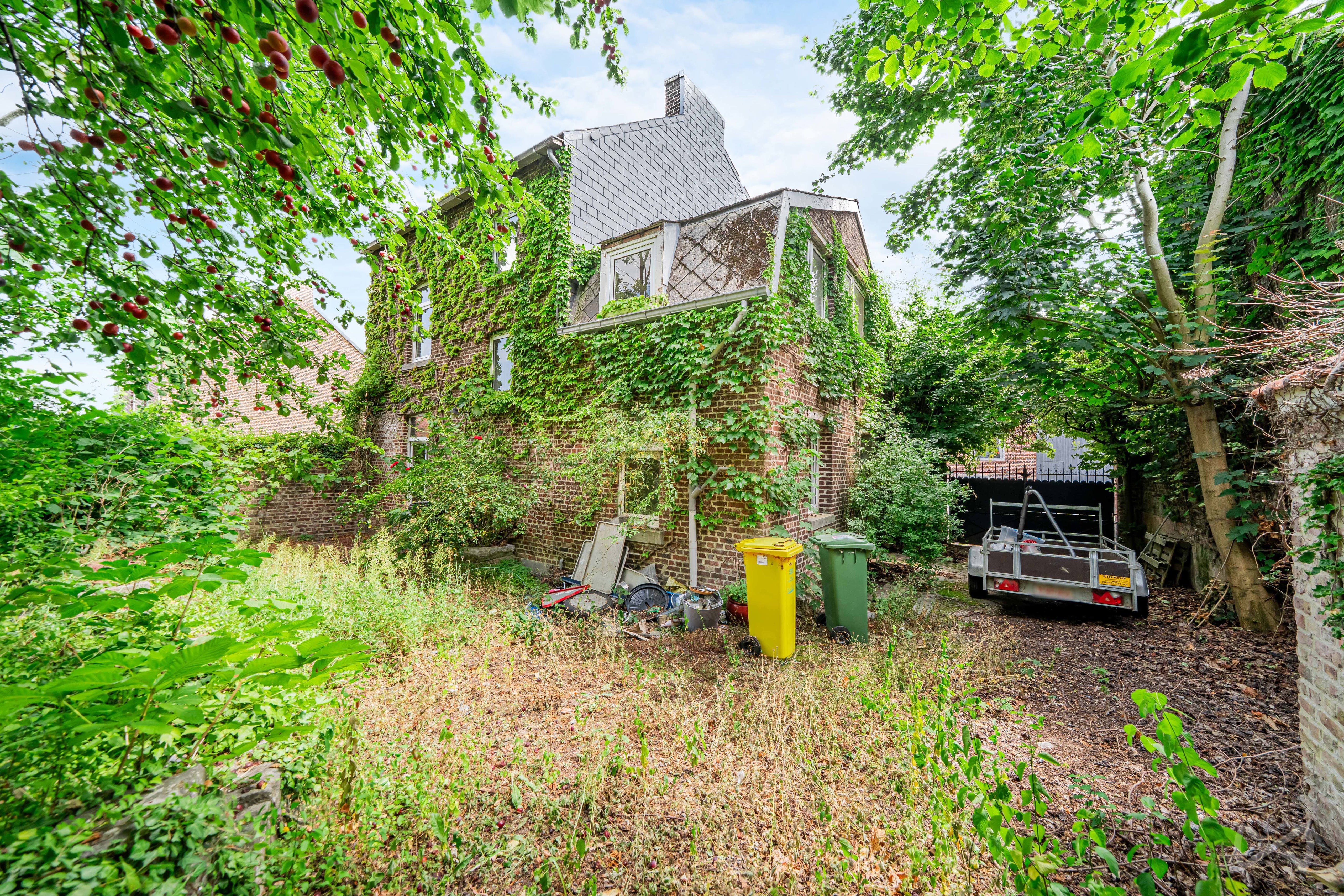 Photo 4 sur 4 pour Maison de six chambres à Trognée