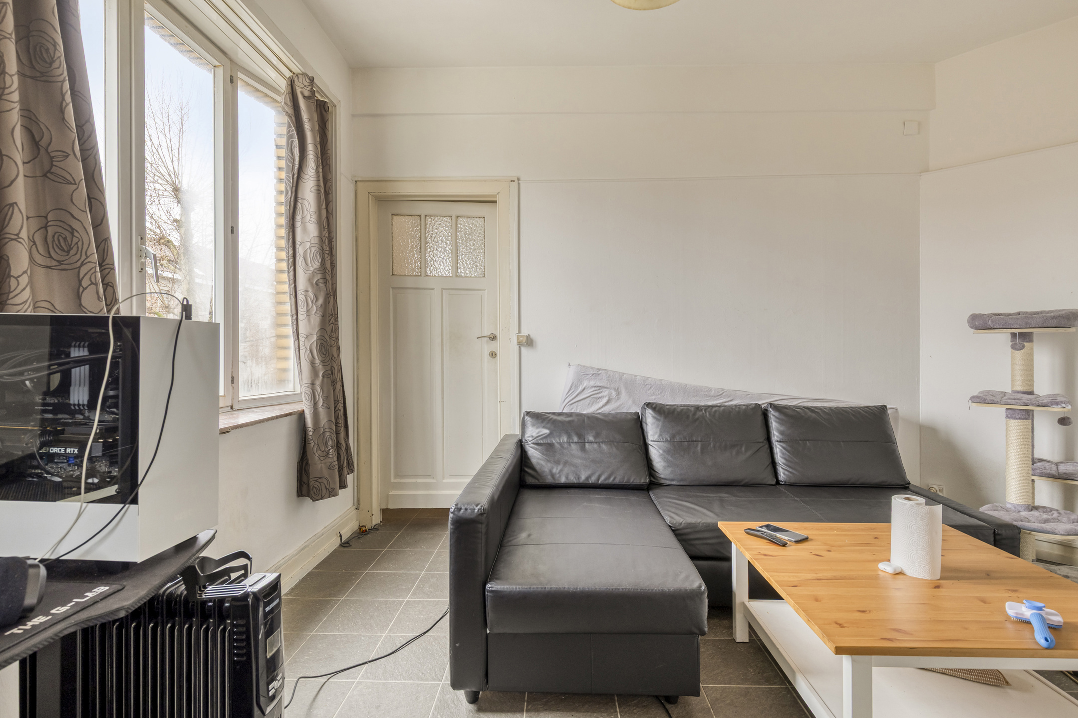Picture 4 of 4 for Apartment block with five bedrooms in Anderlecht