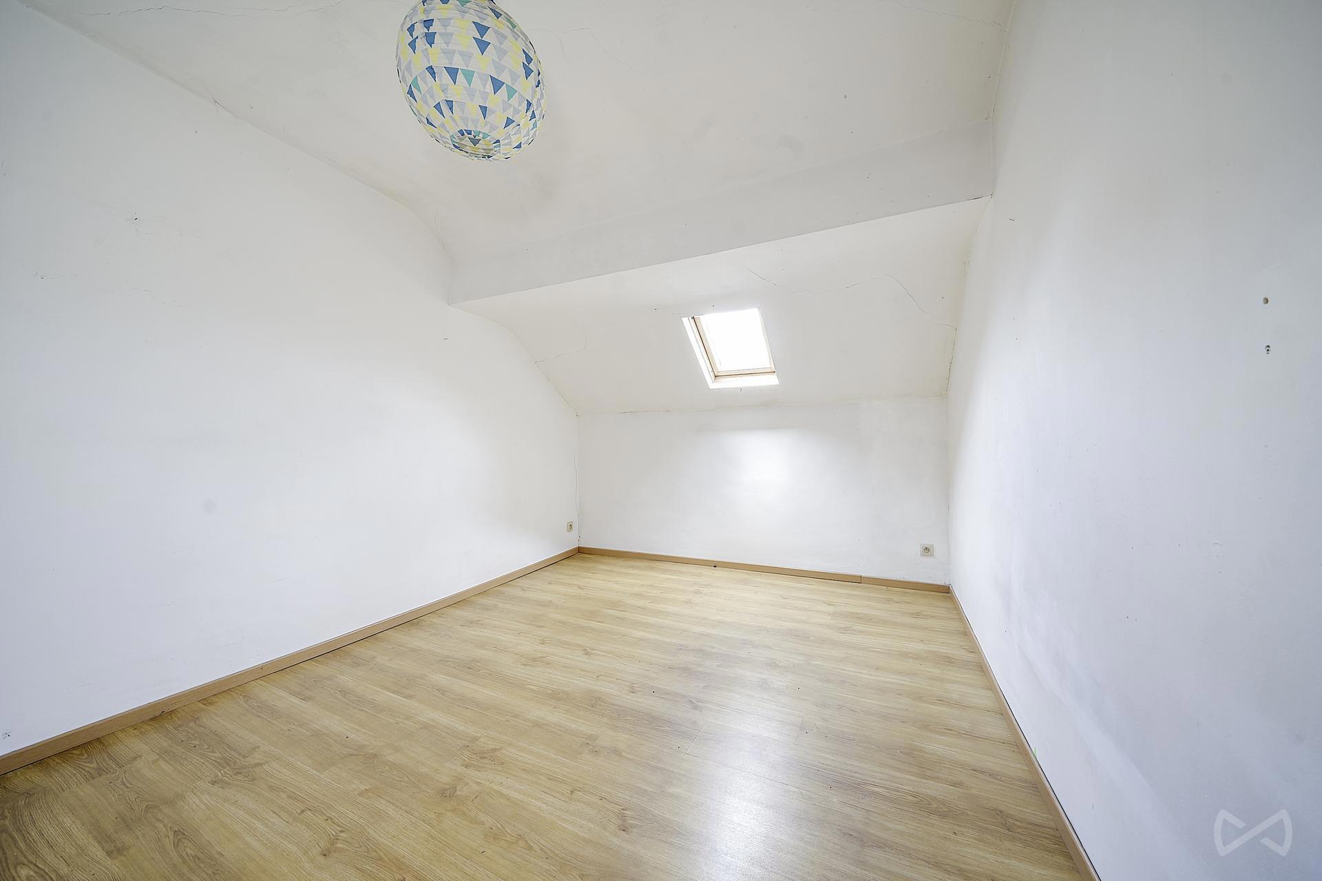 Photo 4 sur 4 pour Immeuble à appartements de quatre chambres à Huy