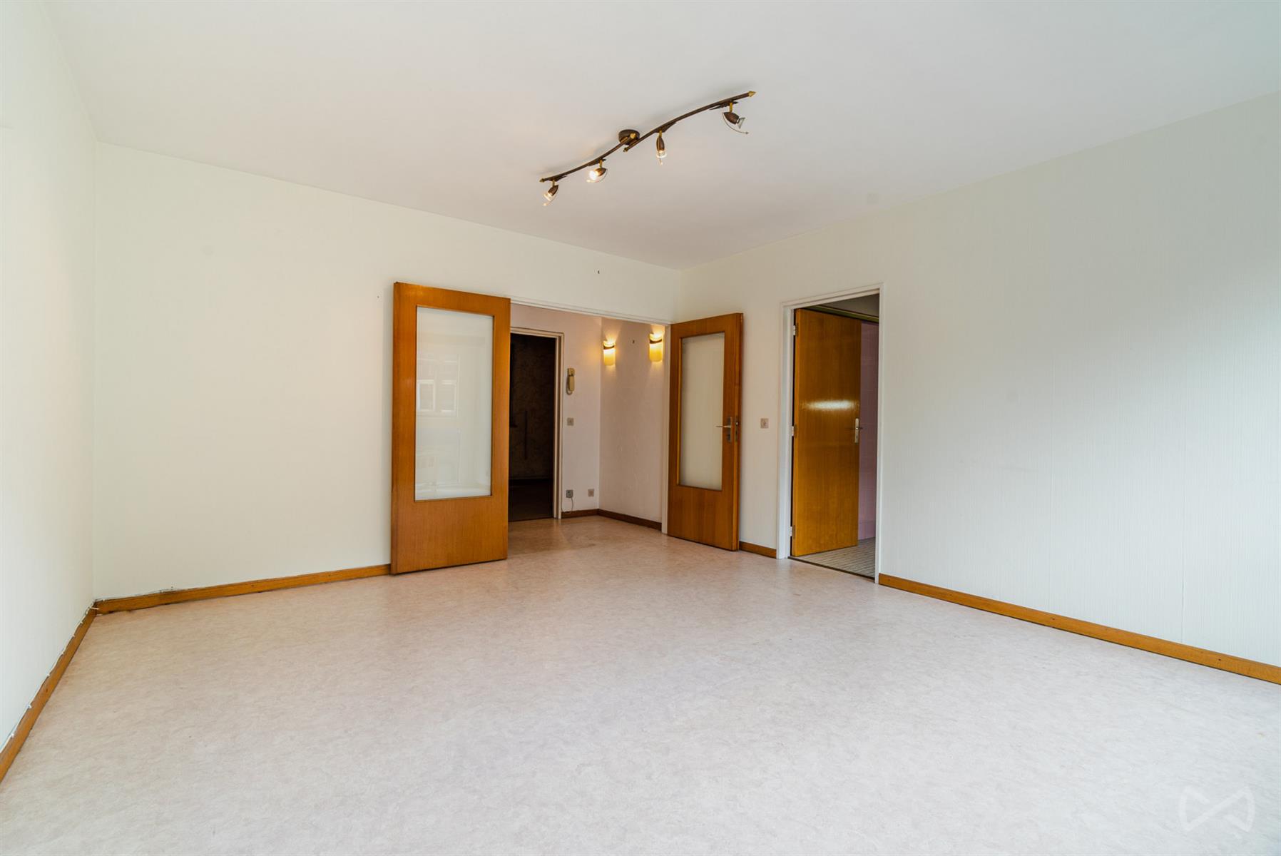 Picture 4 of 4 for Flat with one bedroom in Charleroi
