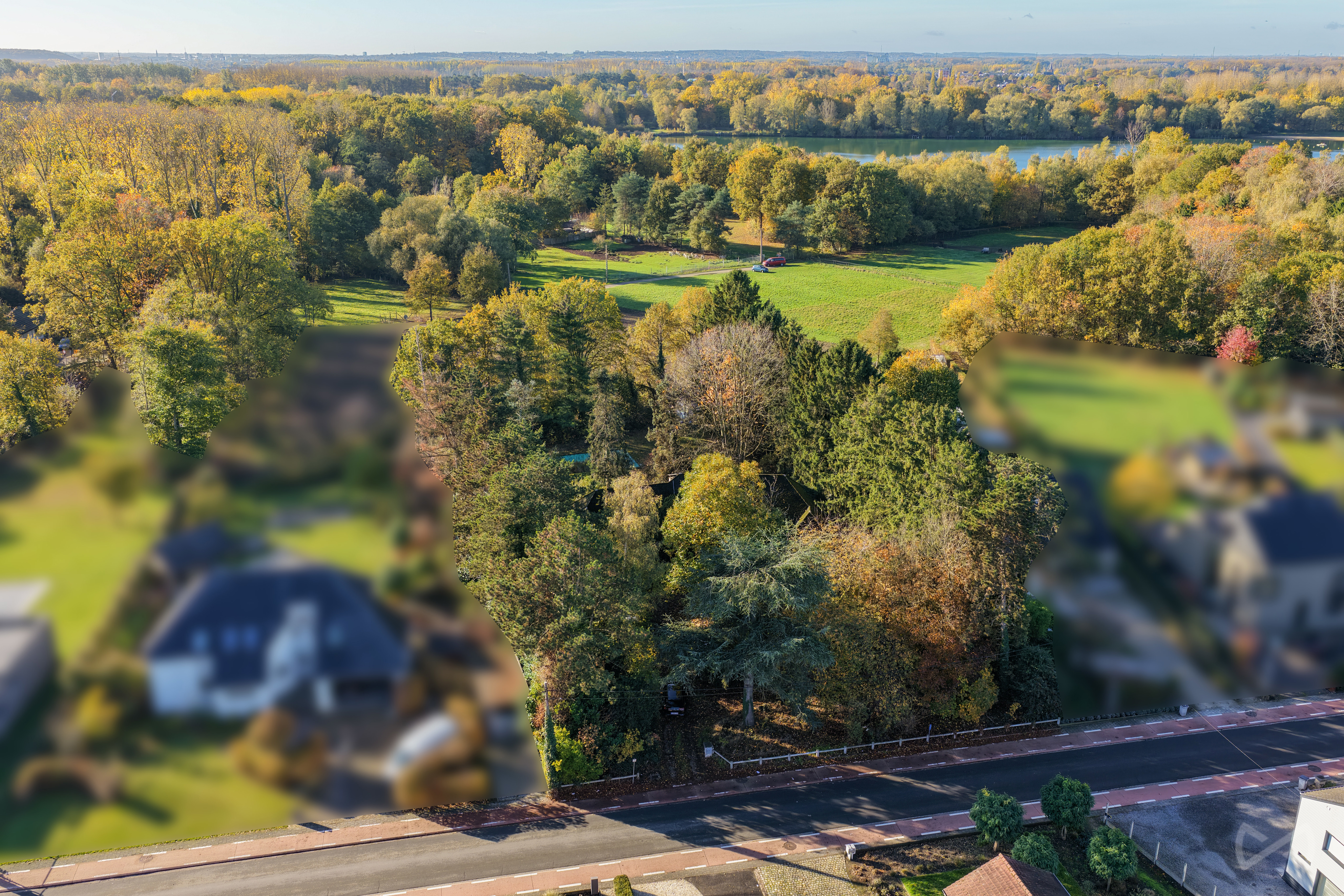 Foto 2 van 4 van Villa met vier slaapkamers in Rotselaar