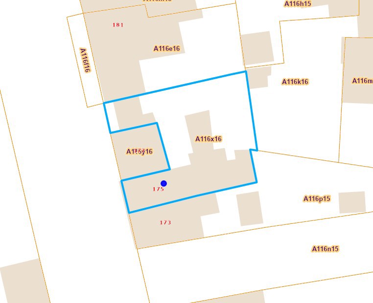 Photo 3 sur 4 pour Maison de quatre chambres à Mont-sur-marchienne