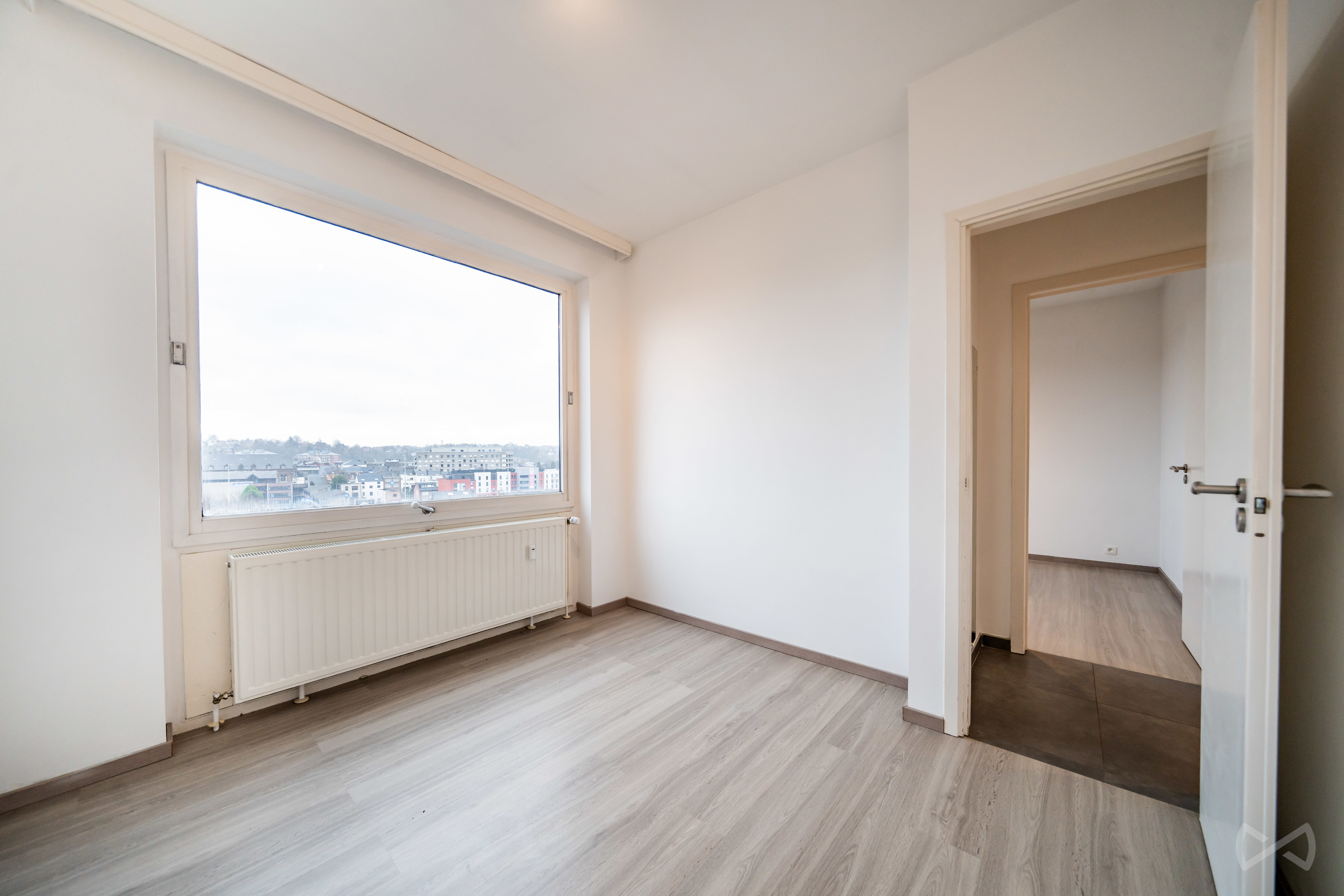 Foto 2 van 4 van Appartement met drie slaapkamers in Namur