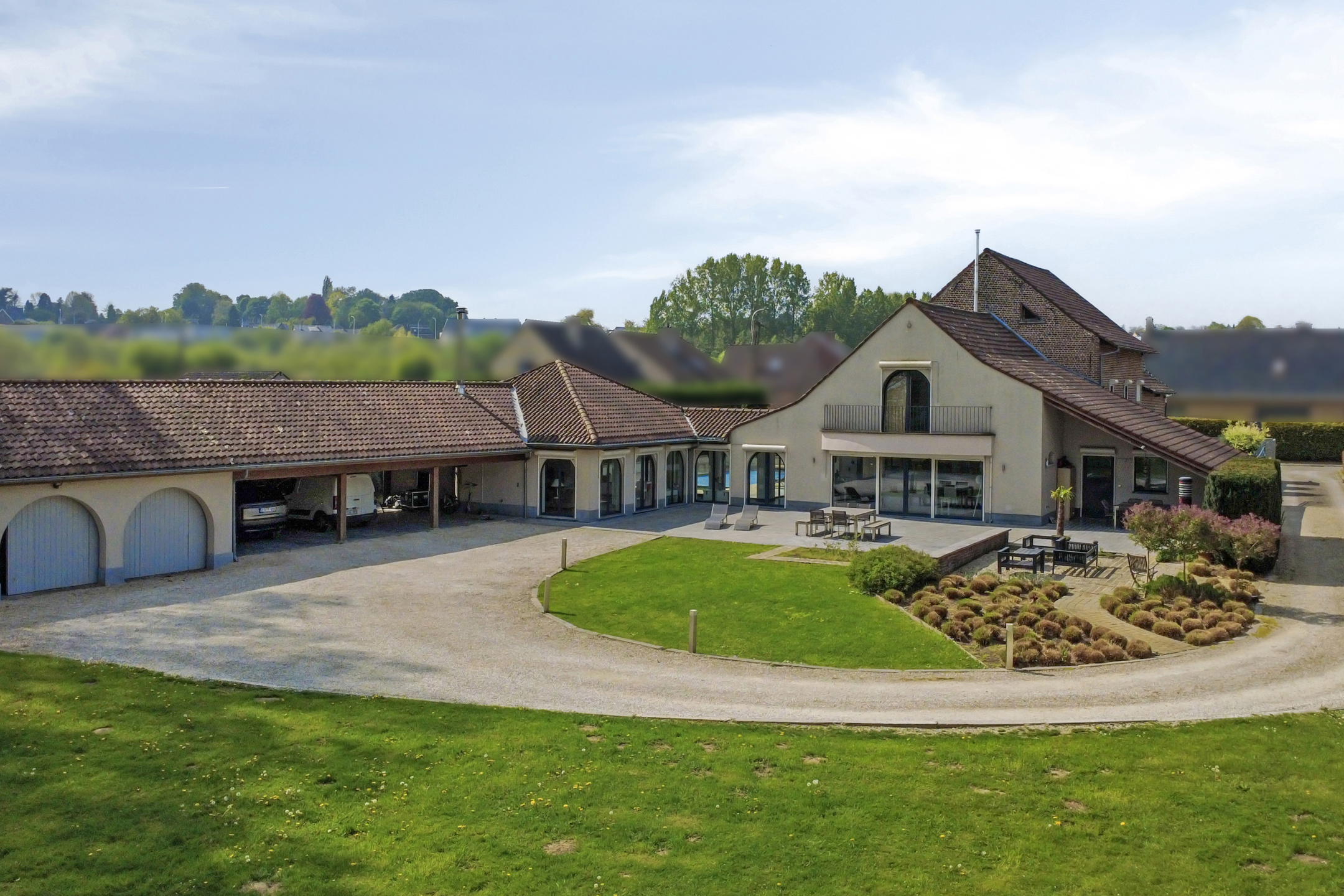 Picture 1 of 5 for Exceptional house with five bedrooms in Dilbeek