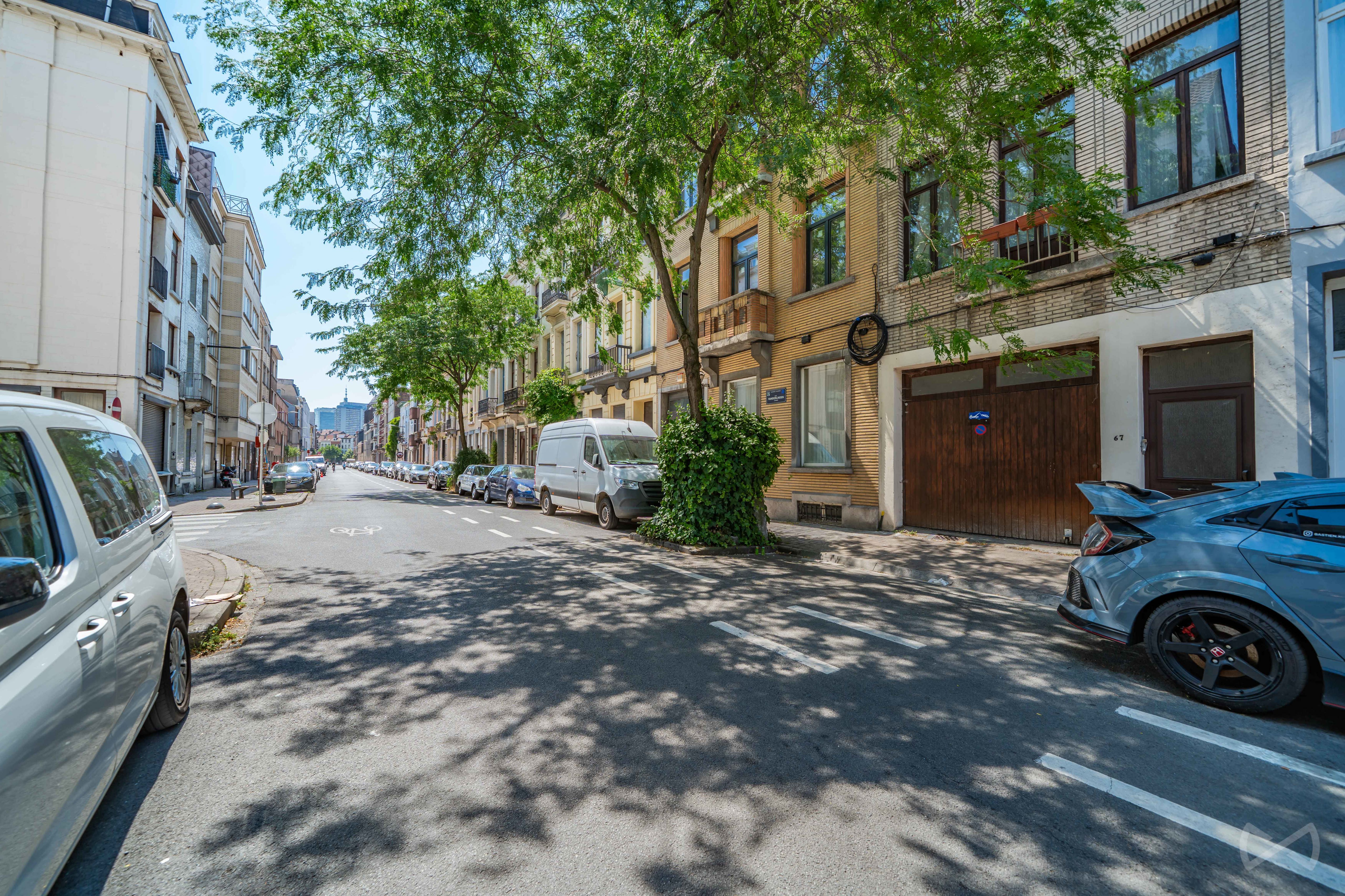 Picture 4 of 4 for House with seven bedrooms in Schaerbeek