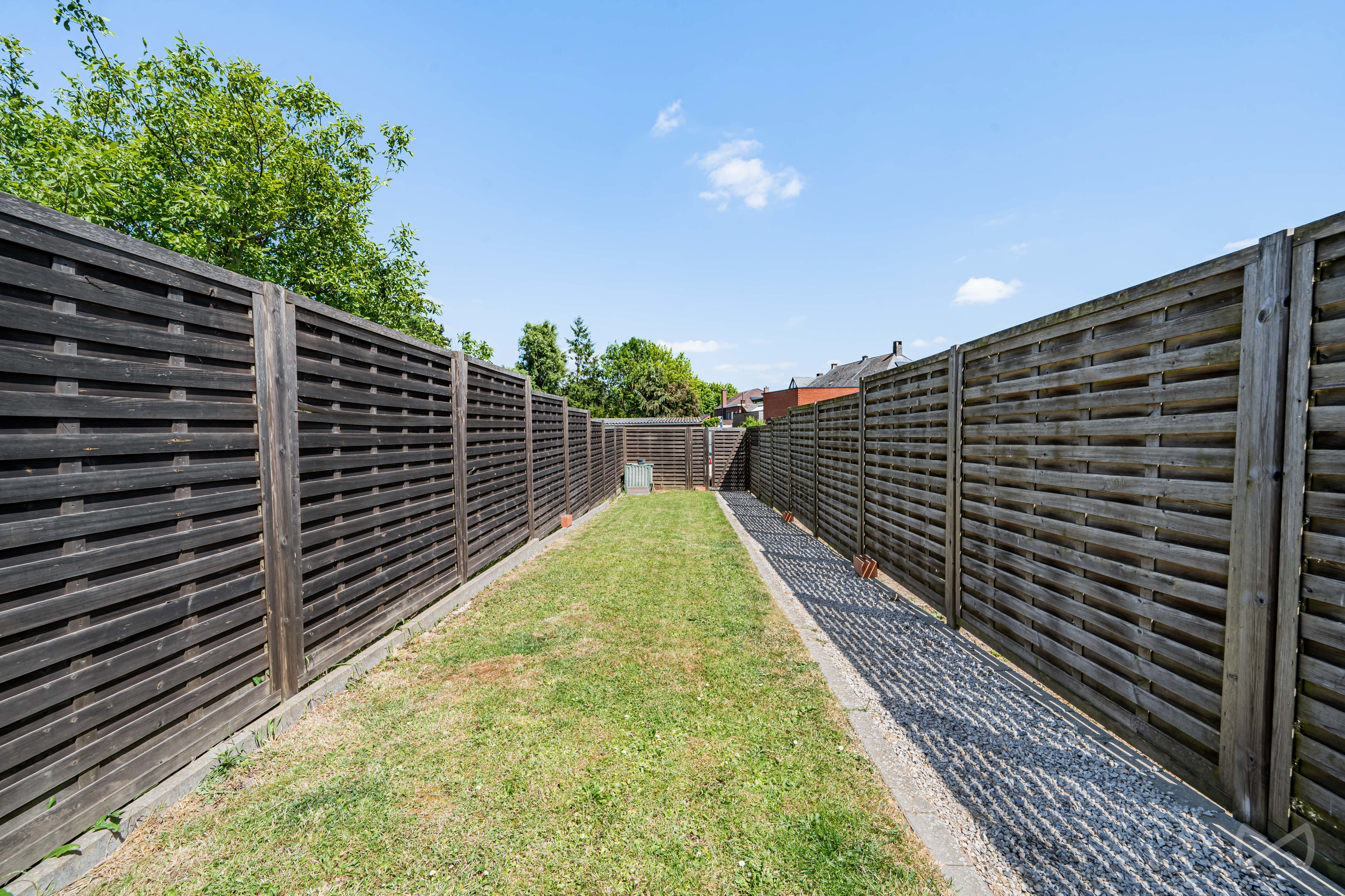 Photo 3 sur 4 pour Maison de trois chambres à Escanaffles