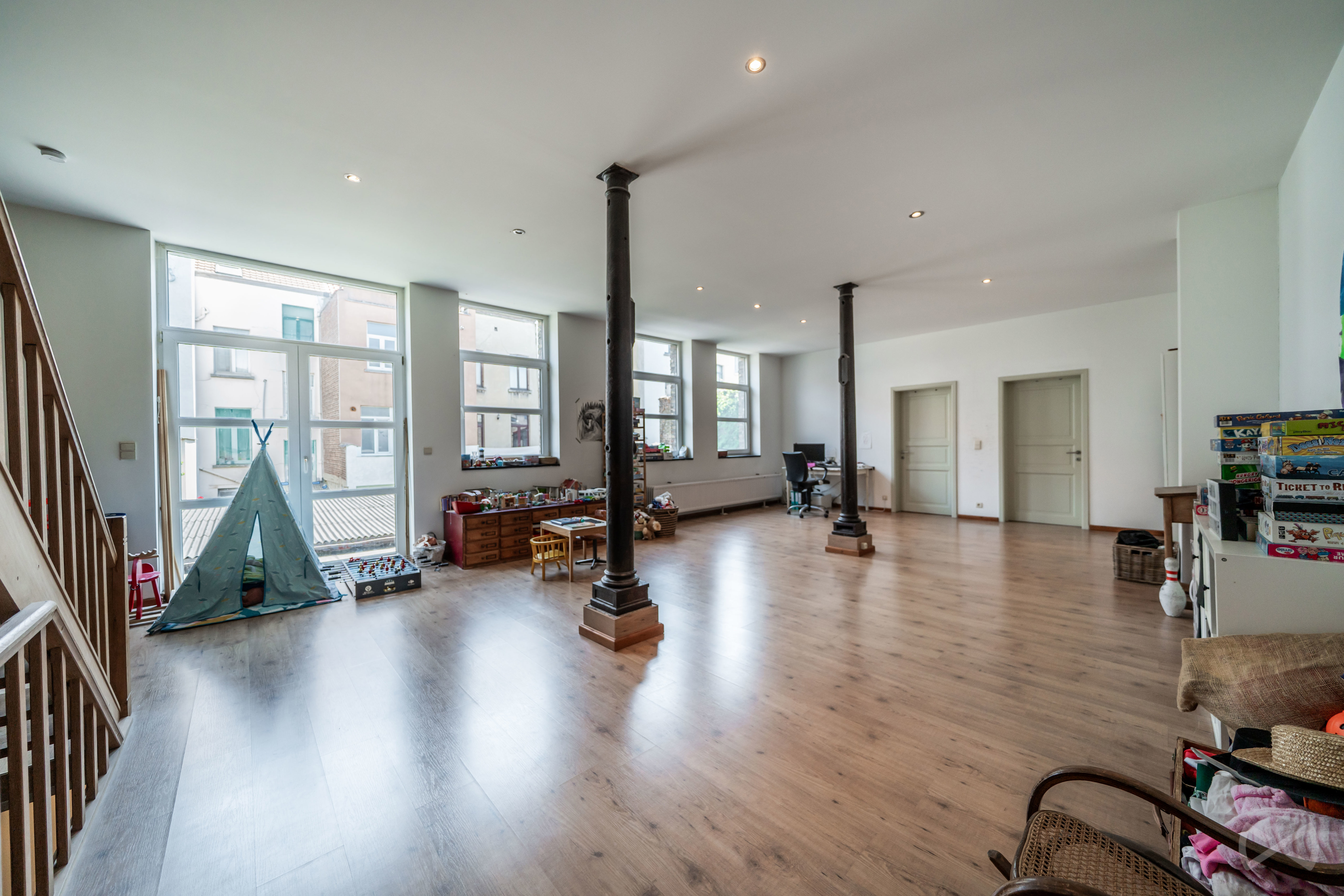 Picture 3 of 4 for House with seven bedrooms in Schaerbeek