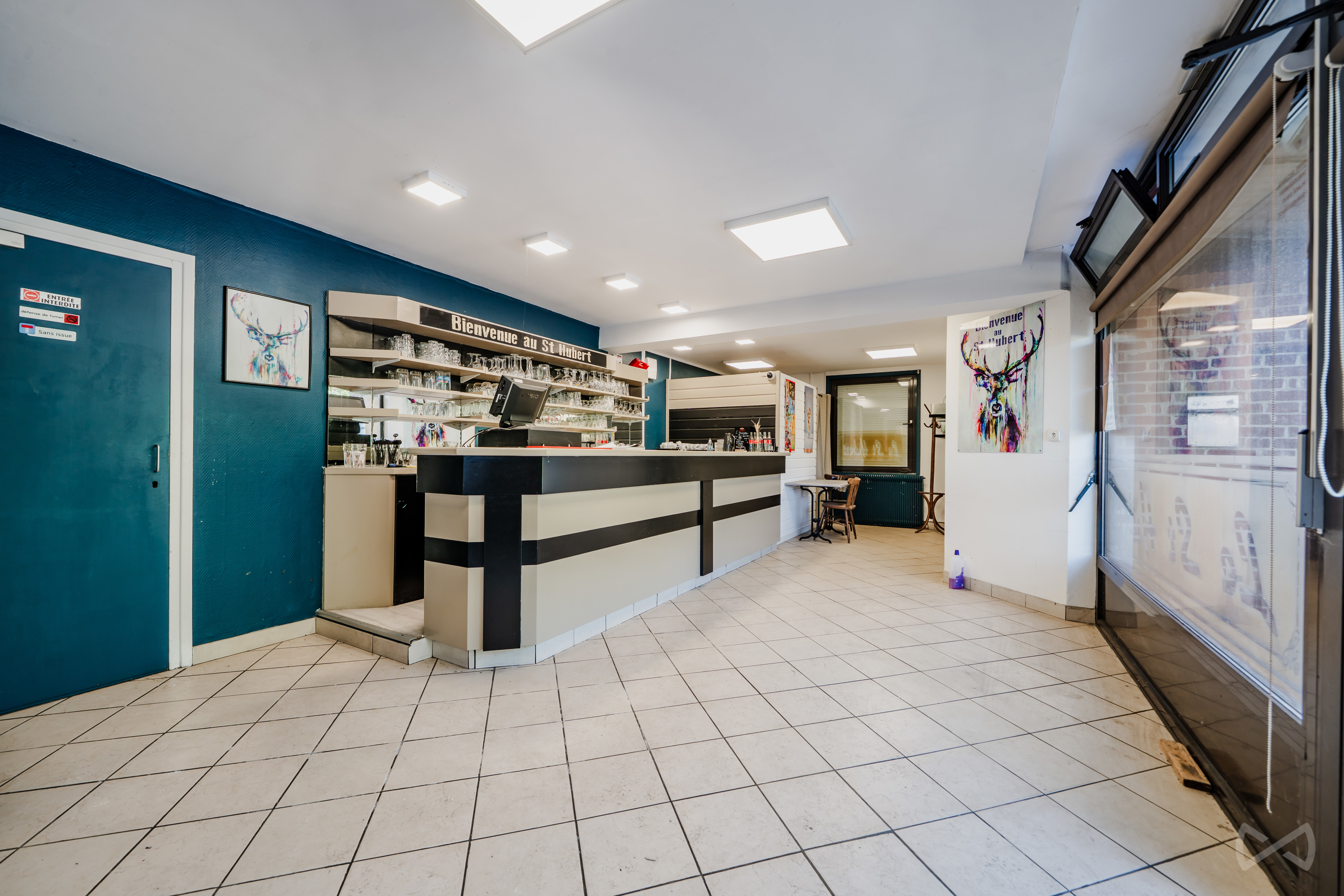 Photo 1 sur 4 pour Immeuble mixte de 15 chambres à Trelon