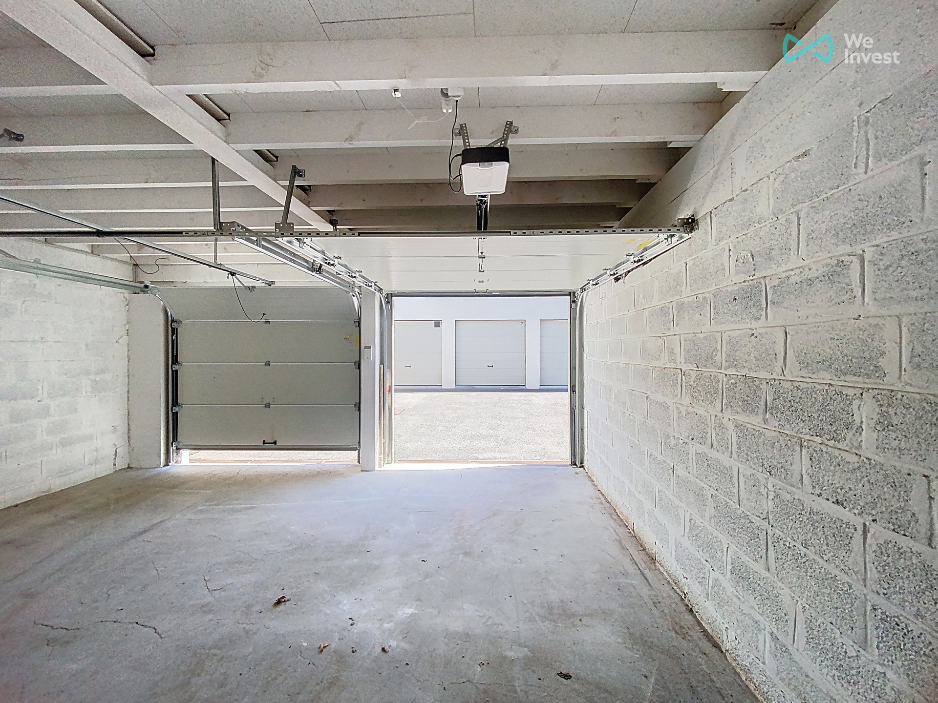 Picture 3 of 3 for Garage in Waterloo