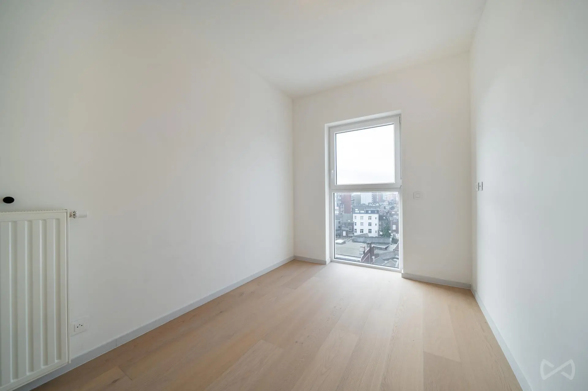 Photo 3 sur 4 pour Penthouse de trois chambres à Liège