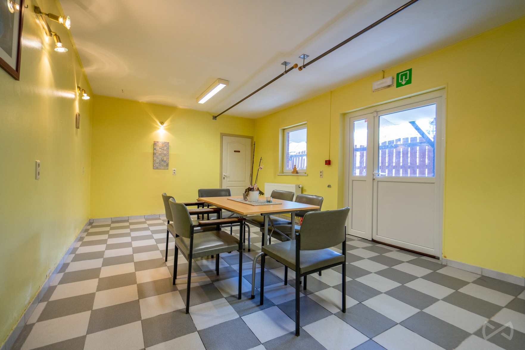 Picture 2 of 4 for Multi-purpose building with three bedrooms in Jumet