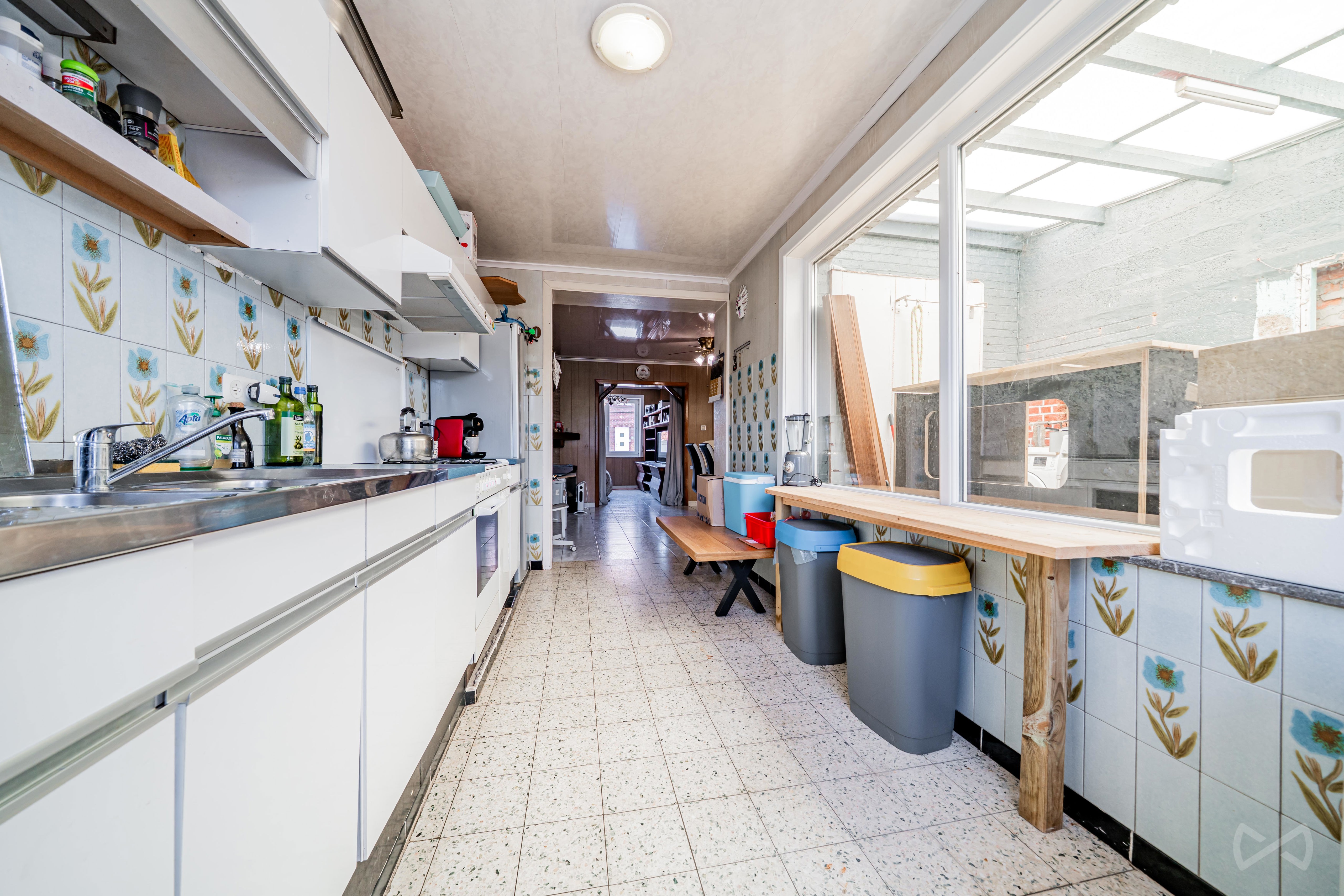 Photo 2 sur 4 pour Maison de deux chambres à Châtelet Chatelineau