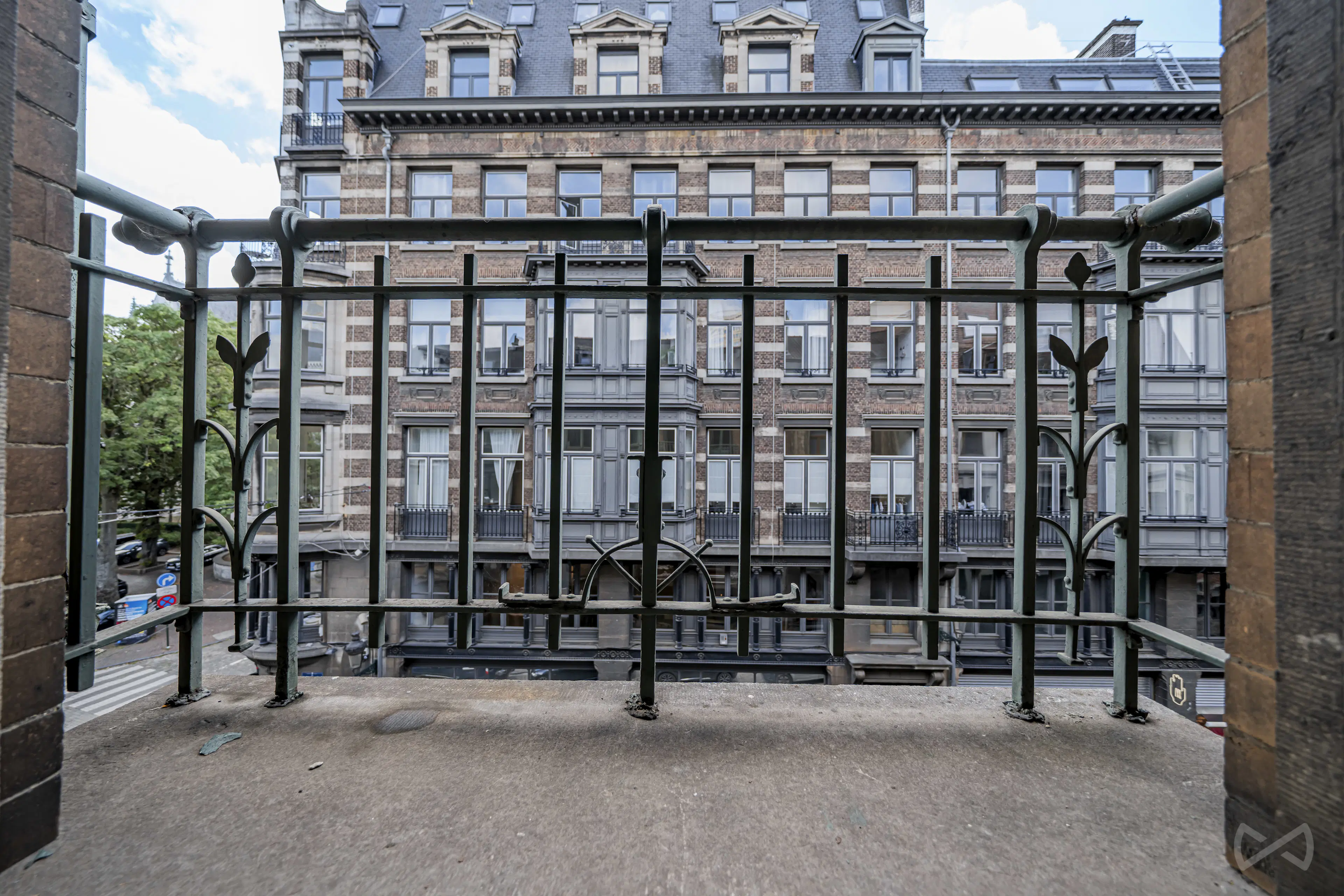 Foto 4 van 4 van Gebouw voor gemengd gebruik in Bruxelles