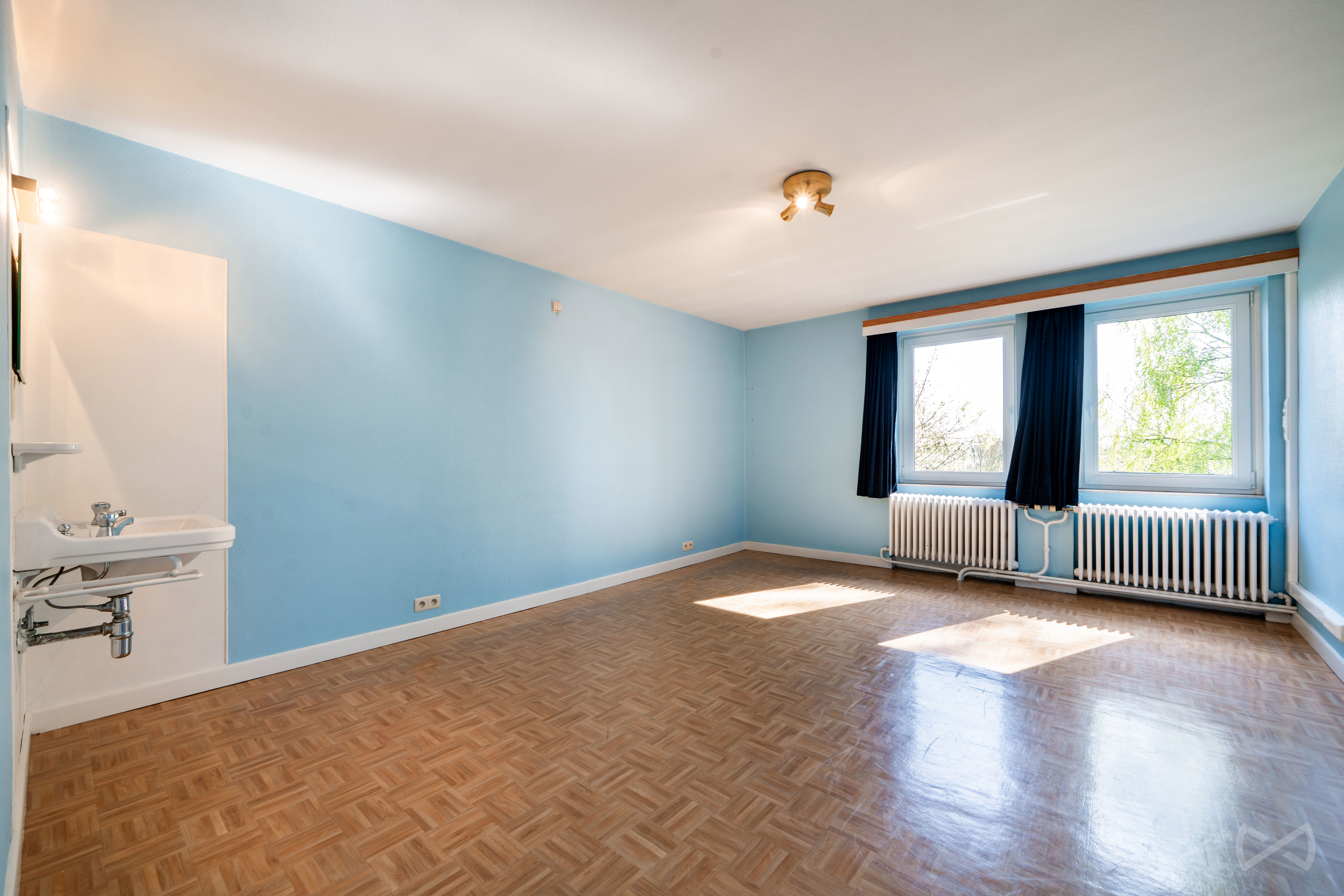 Foto 4 van 4 van Villa met zes slaapkamers in Baudour