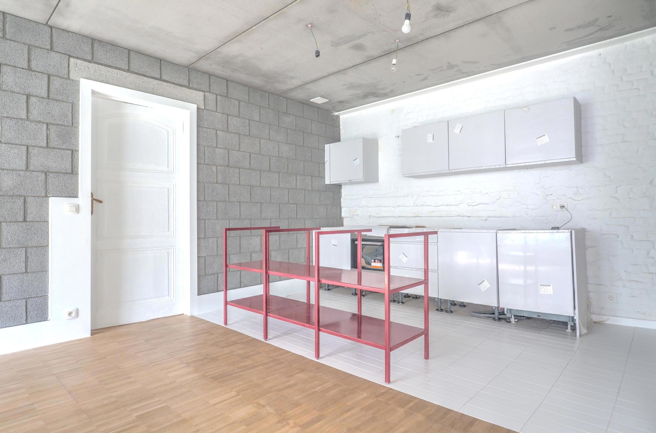 Picture 3 of 4 for Flat in Molenbeek-Saint-Jean