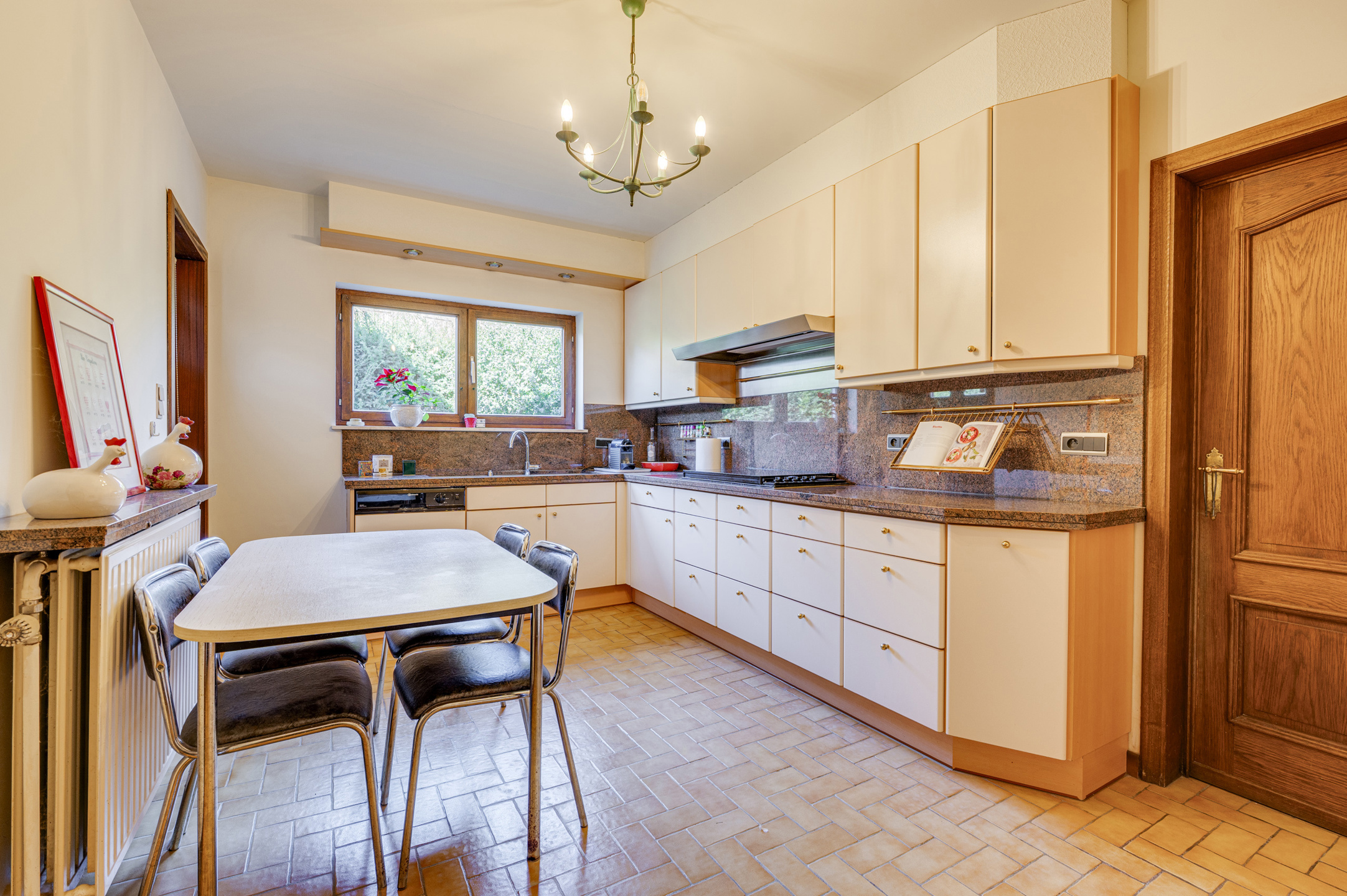 Picture 3 of 4 for Villa with four bedrooms in Enghien Petit-Enghien