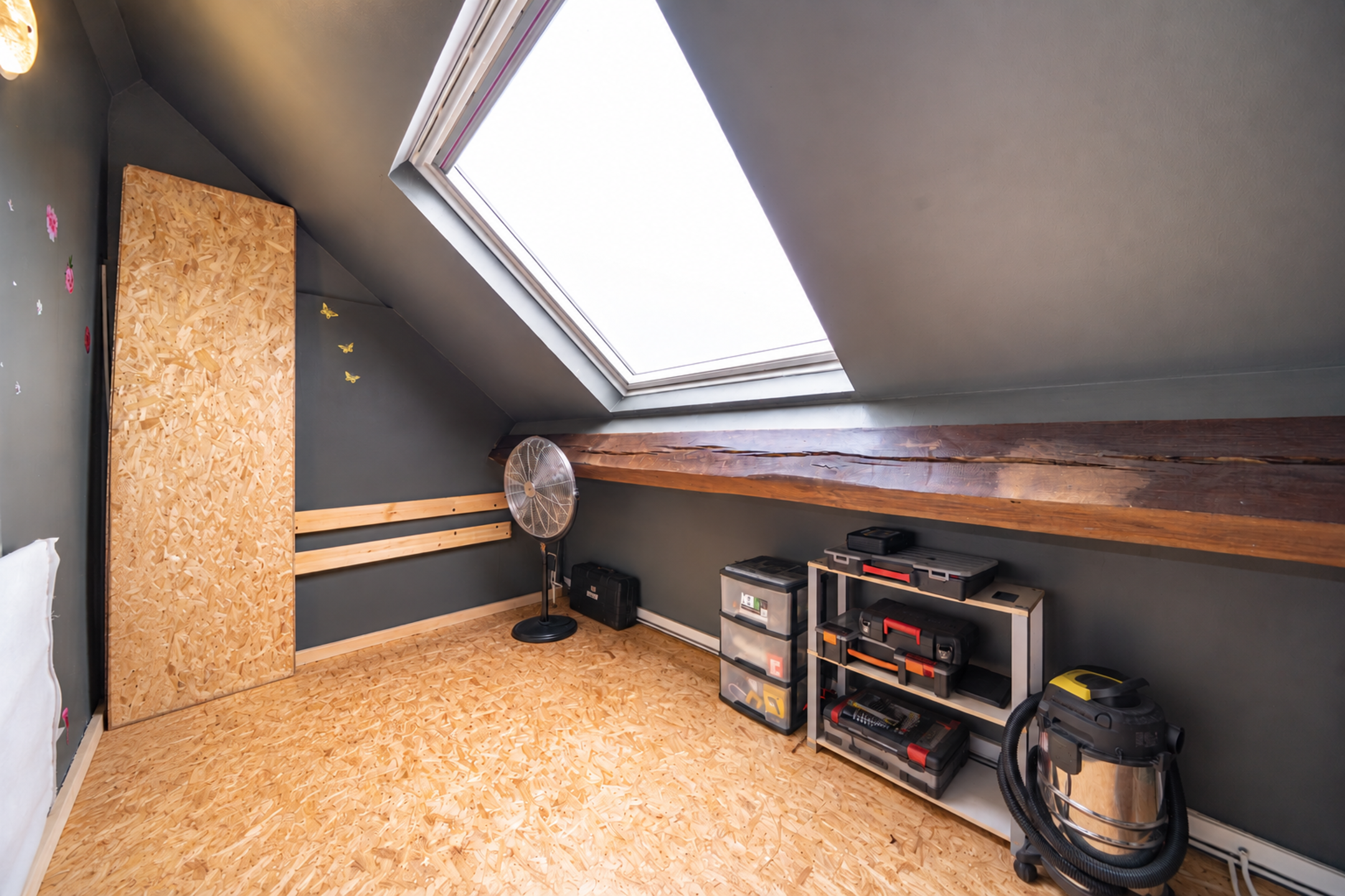 Picture 4 of 4 for Flat with three bedrooms in Sint-genesius-rode