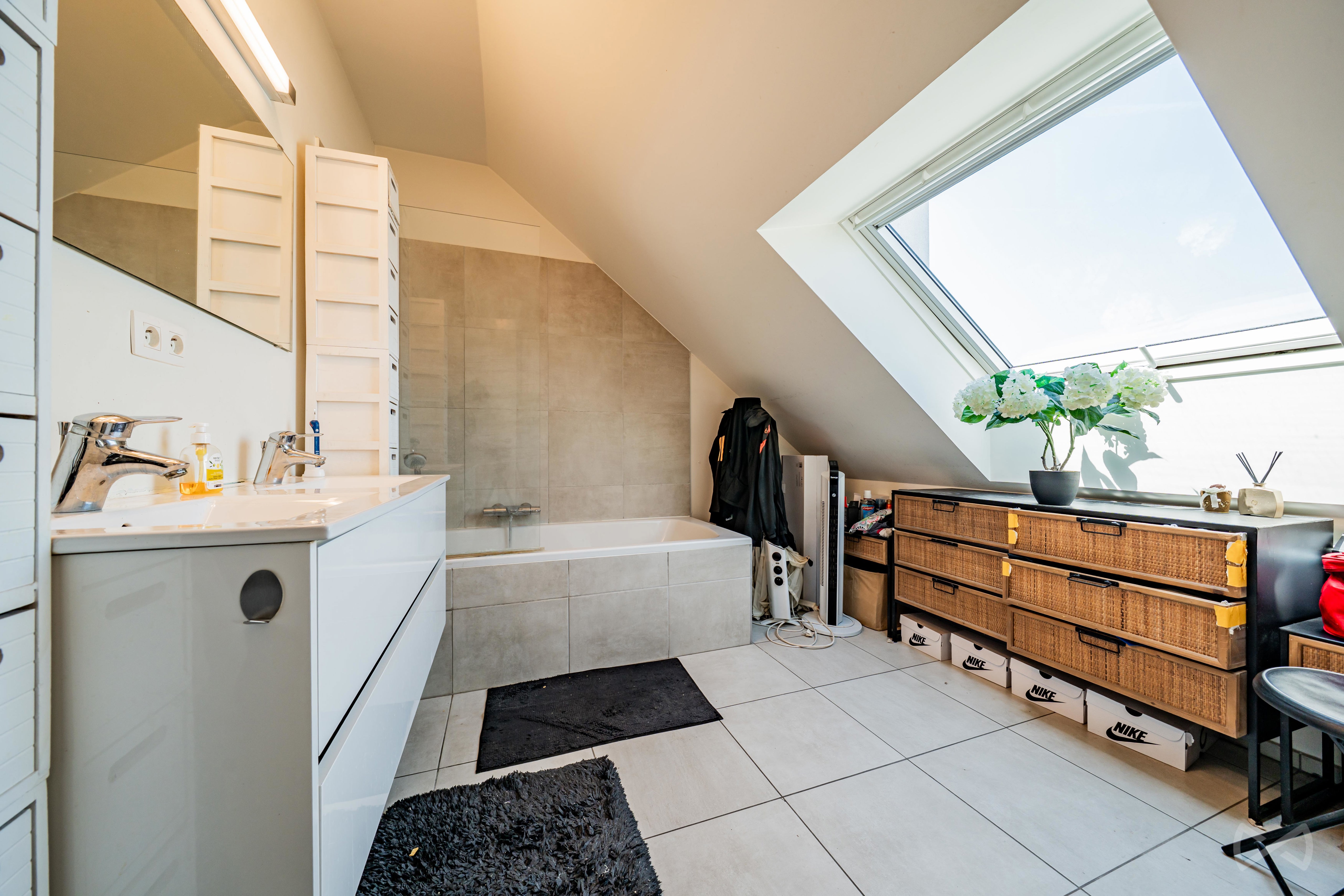 Picture 2 of 4 for Flat with one bedroom in Mons
