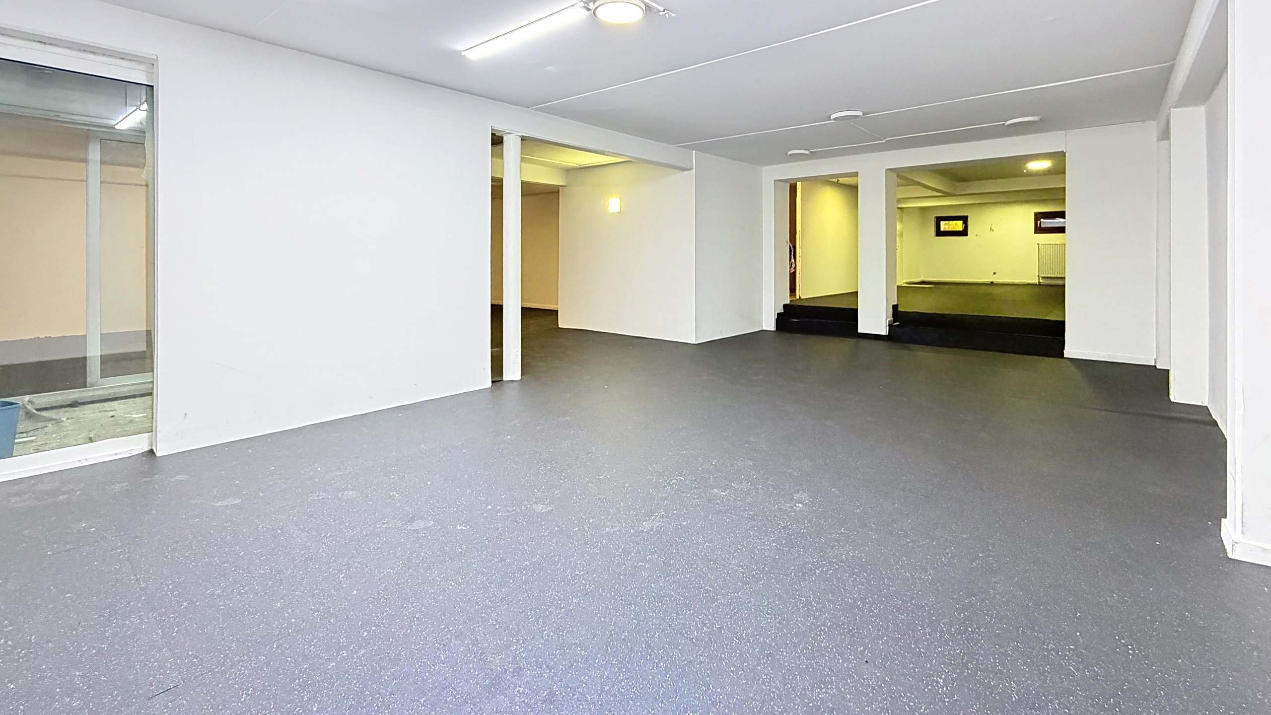Photo 2 sur 4 pour Bureaux à Schaarbeek