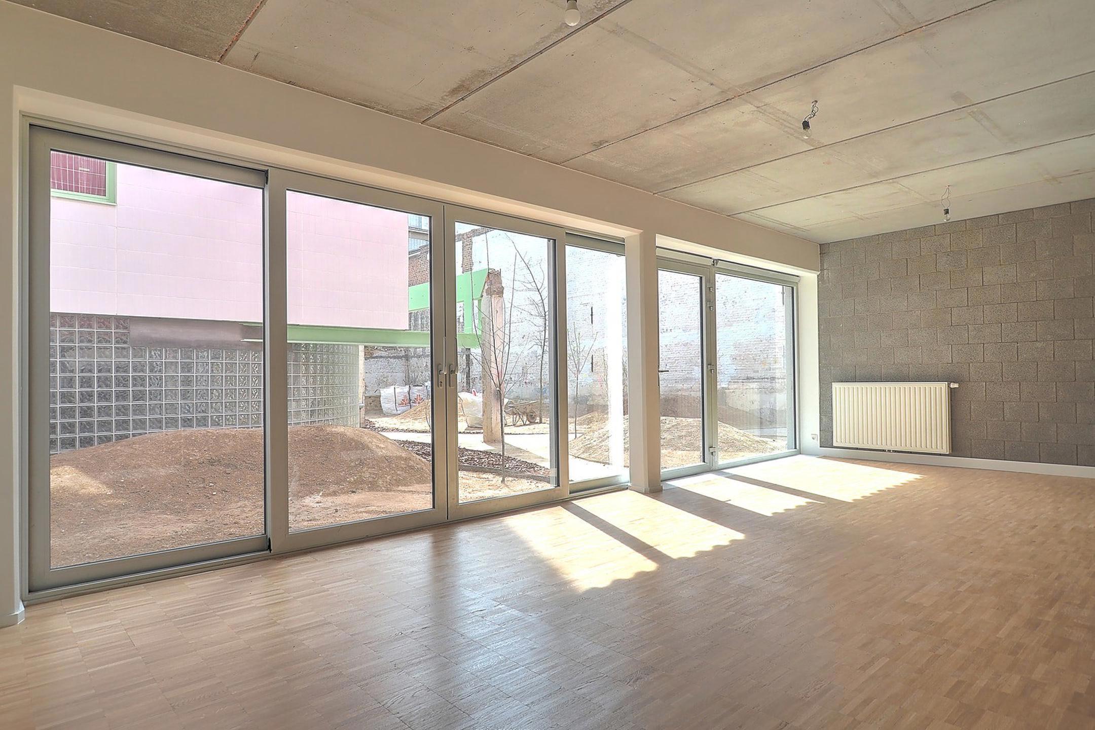Picture 3 of 4 for House with five bedrooms in Molenbeek-Saint-Jean