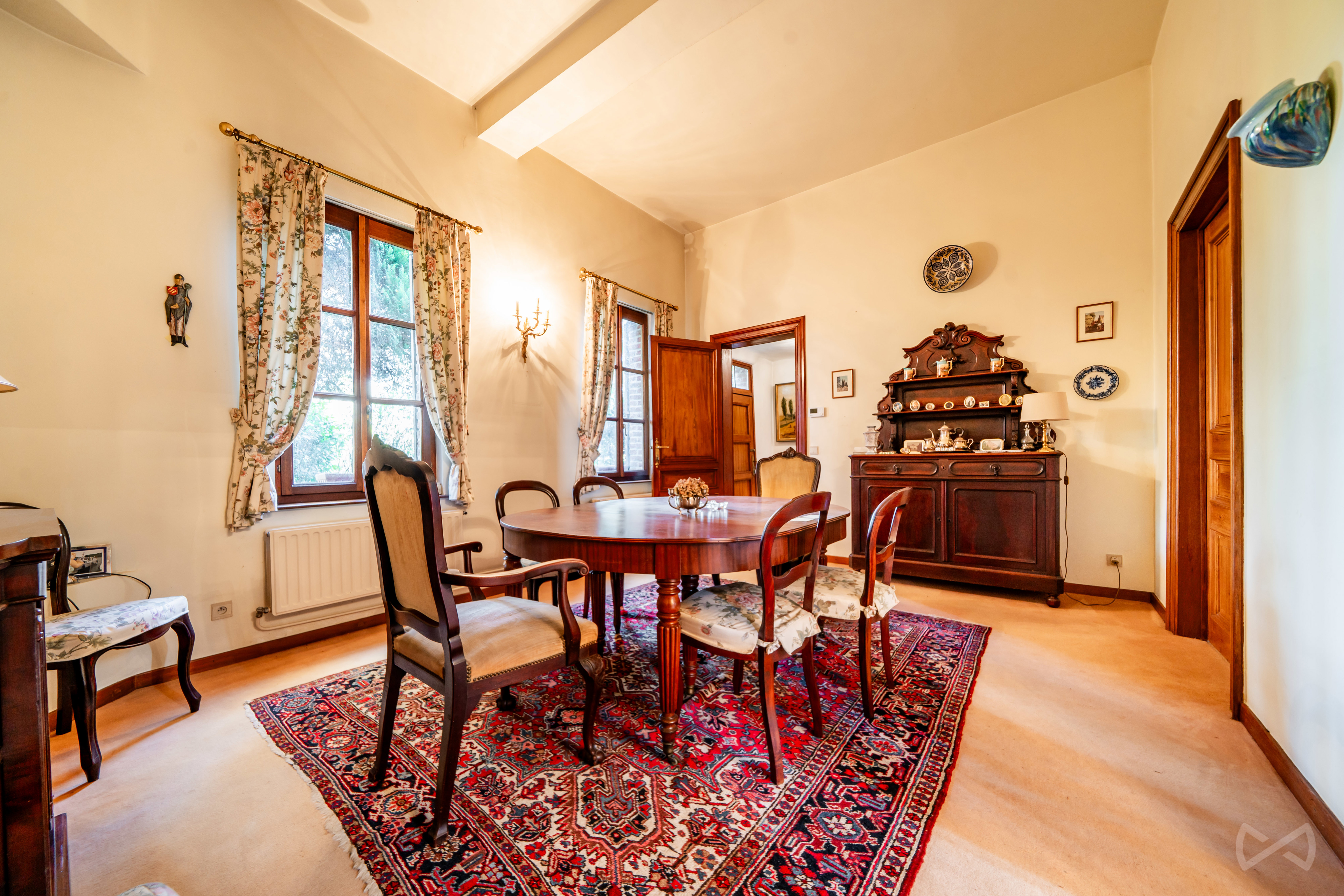 Photo 3 sur 4 pour Maison de quatre chambres à Lombise