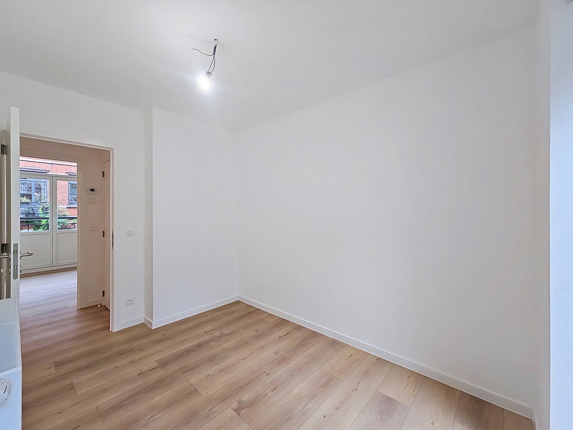 Picture 2 of 2 for Duplex with two bedrooms in Saint-Gilles