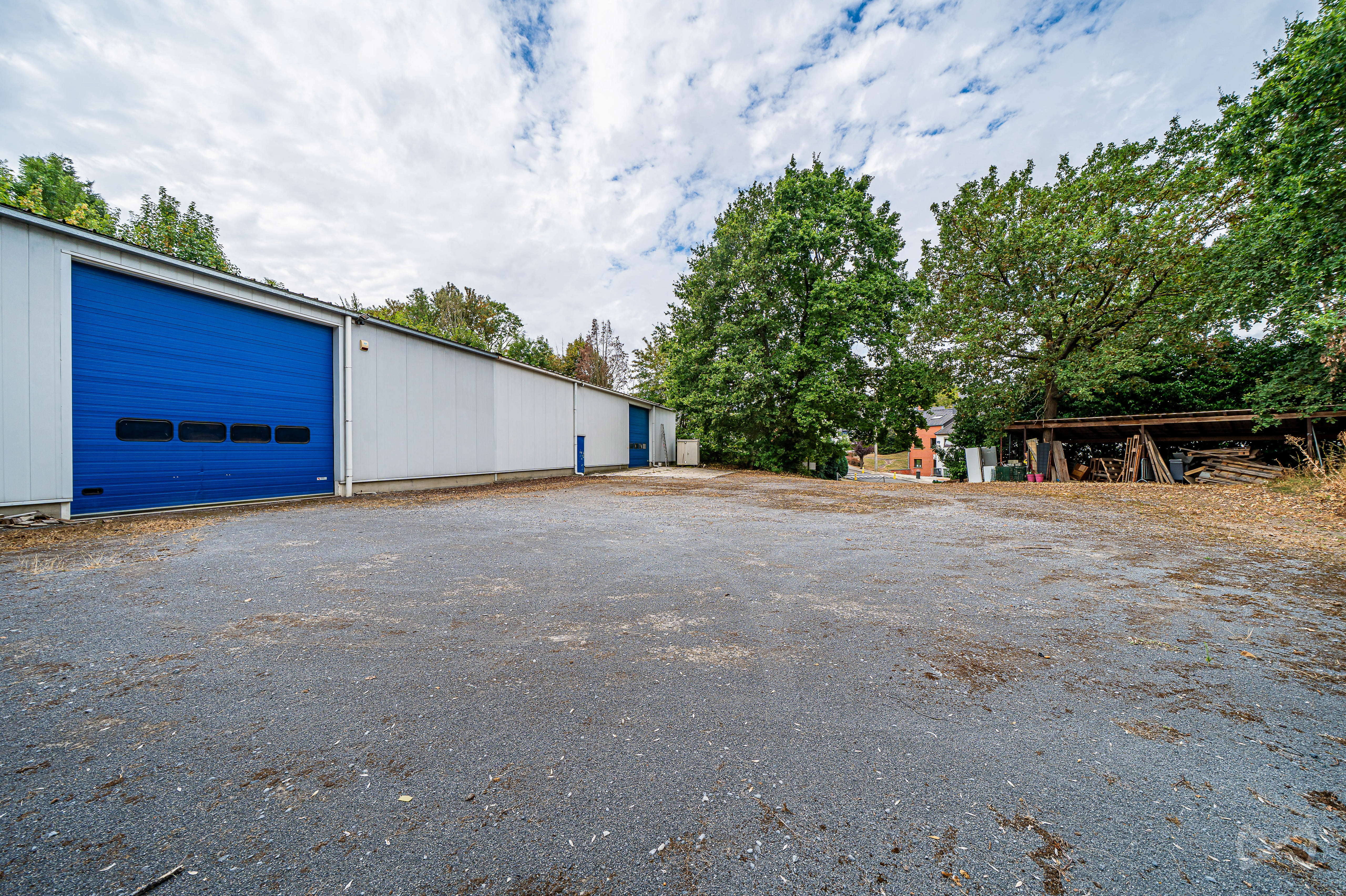 Picture 2 of 4 for Warehouse in Tihange