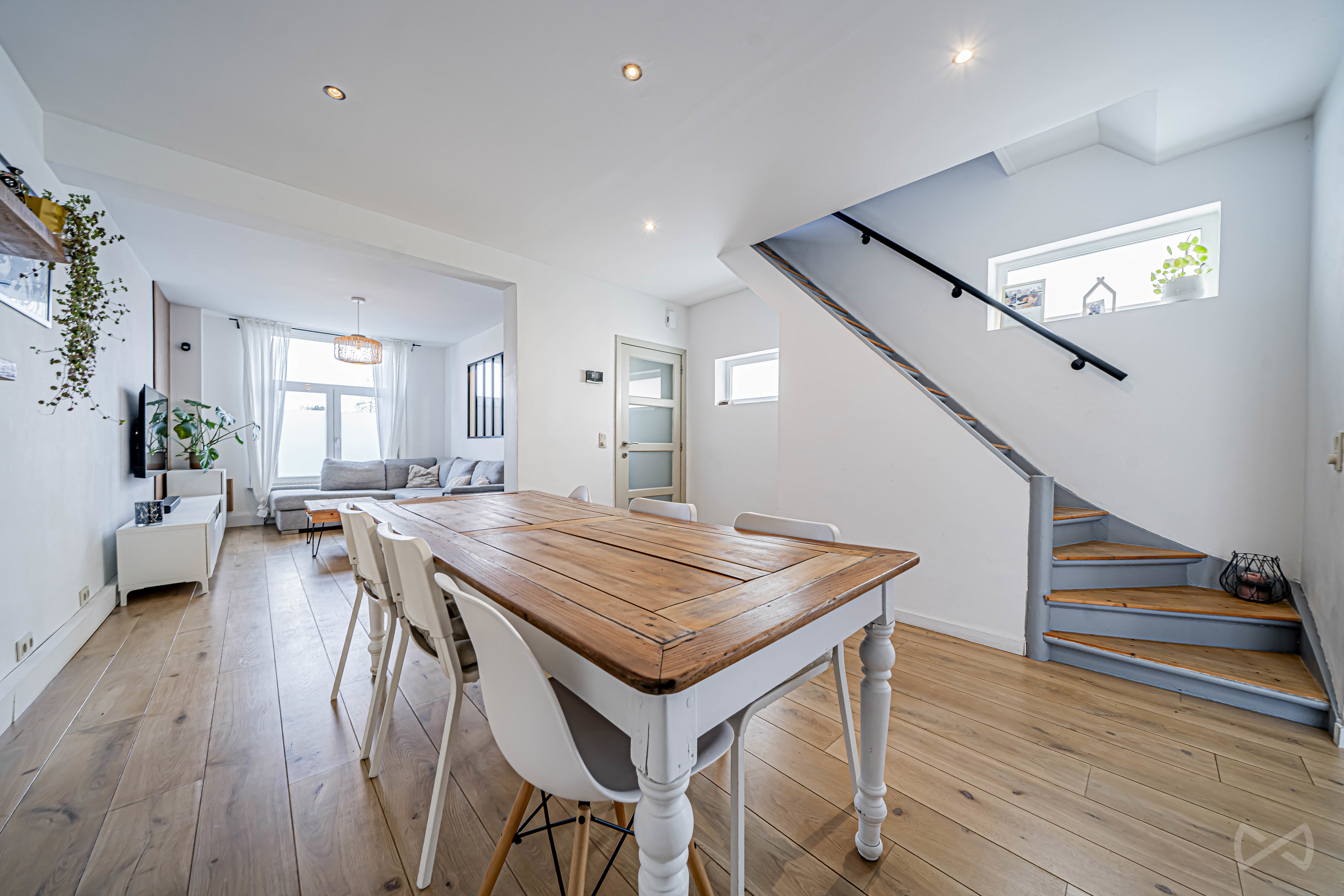 Photo 2 sur 4 pour Maison de trois chambres à Halle