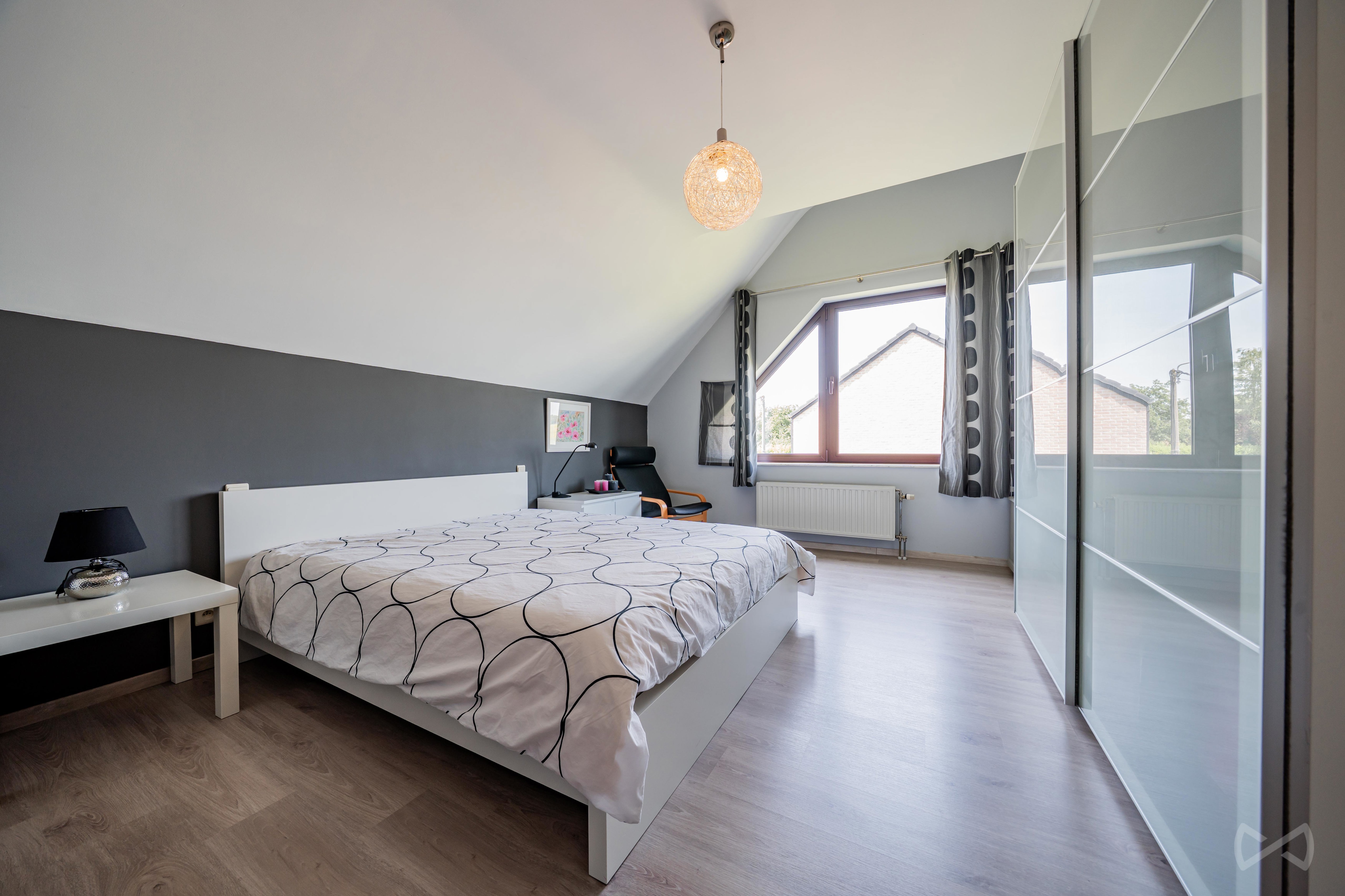 Picture 1 of 4 for Villa with four bedrooms in Tarcienne