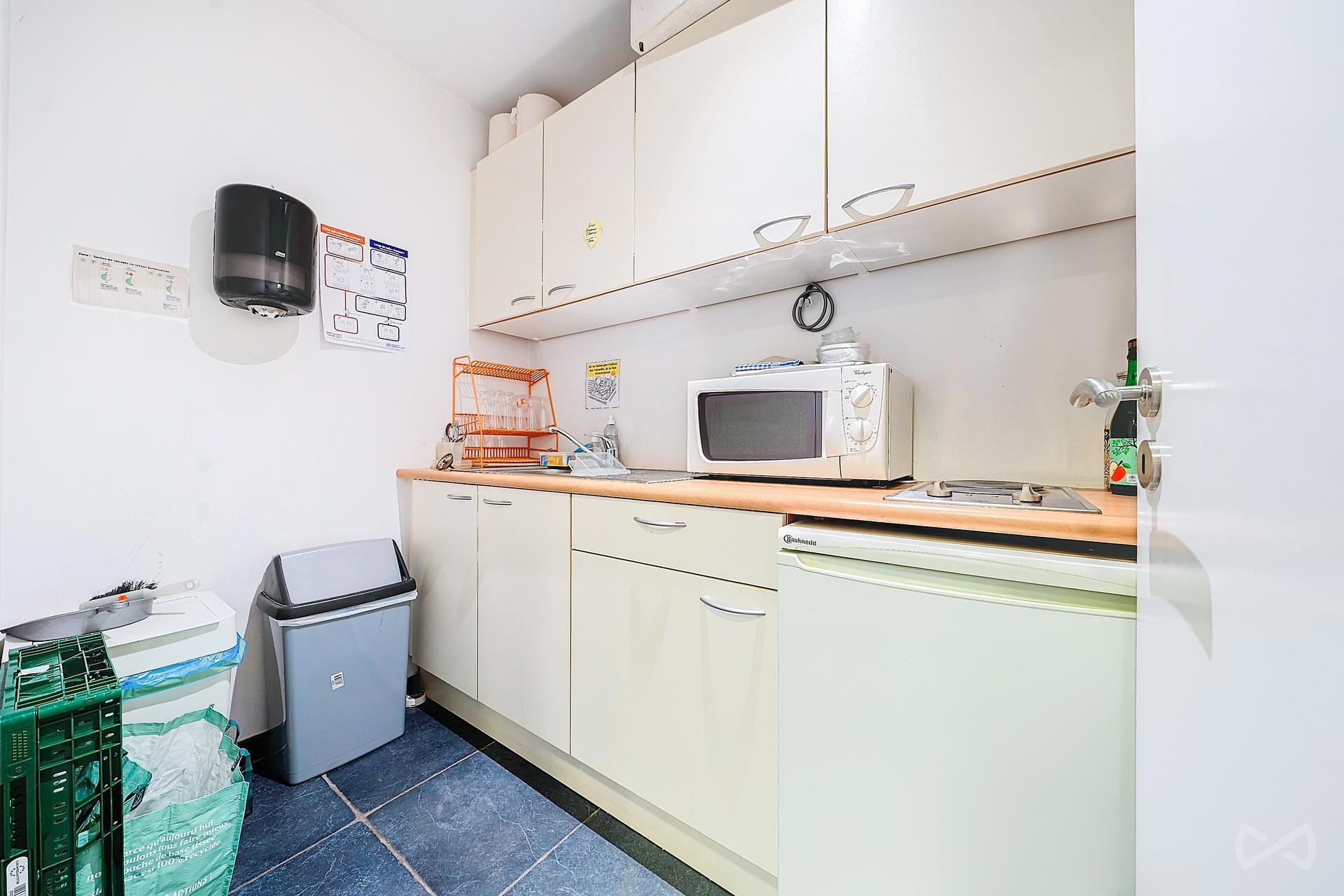 Picture 3 of 4 for Offices in Ixelles