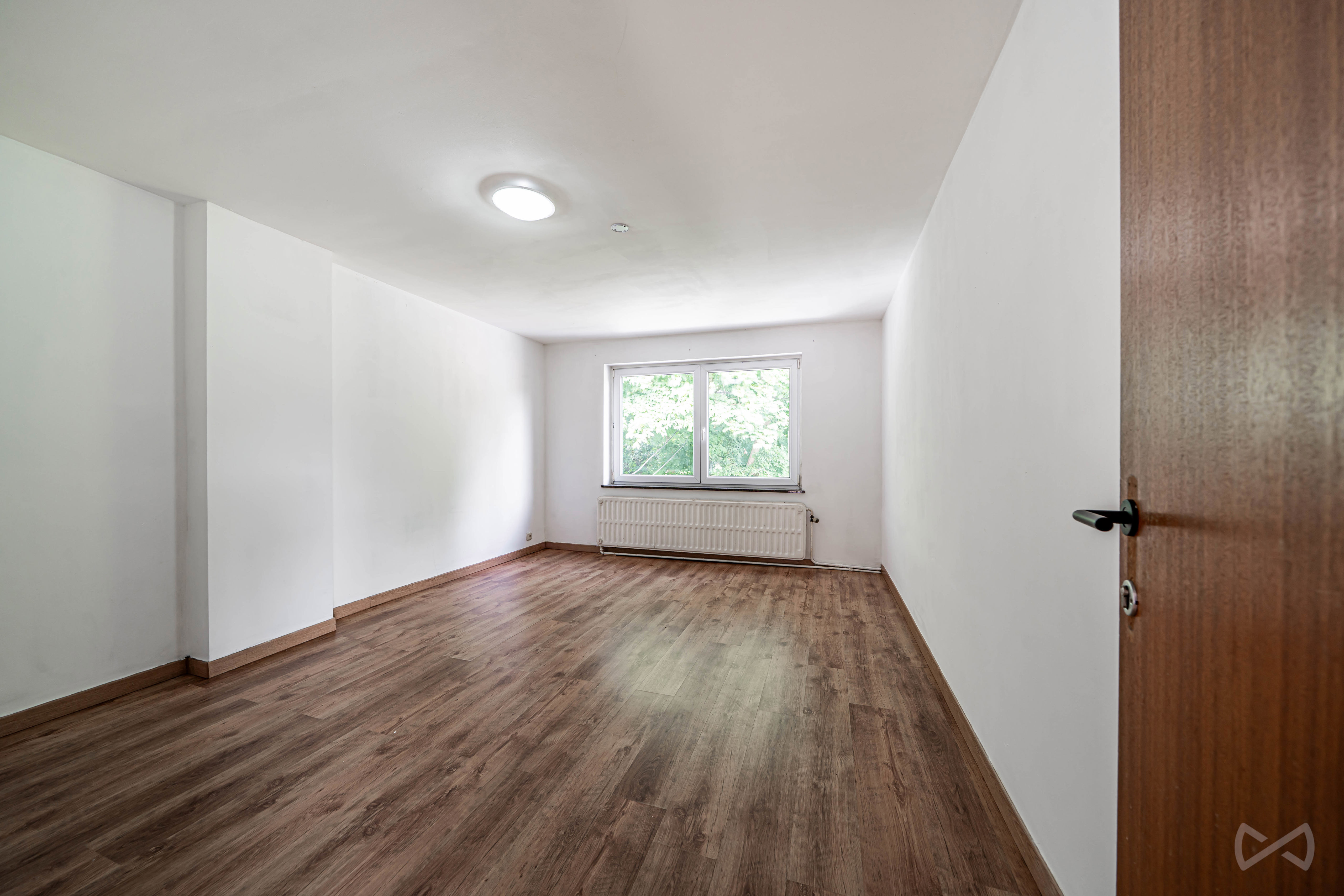 Photo 1 sur 4 pour Immeuble mixte de quatre chambres à Braine-le-comte