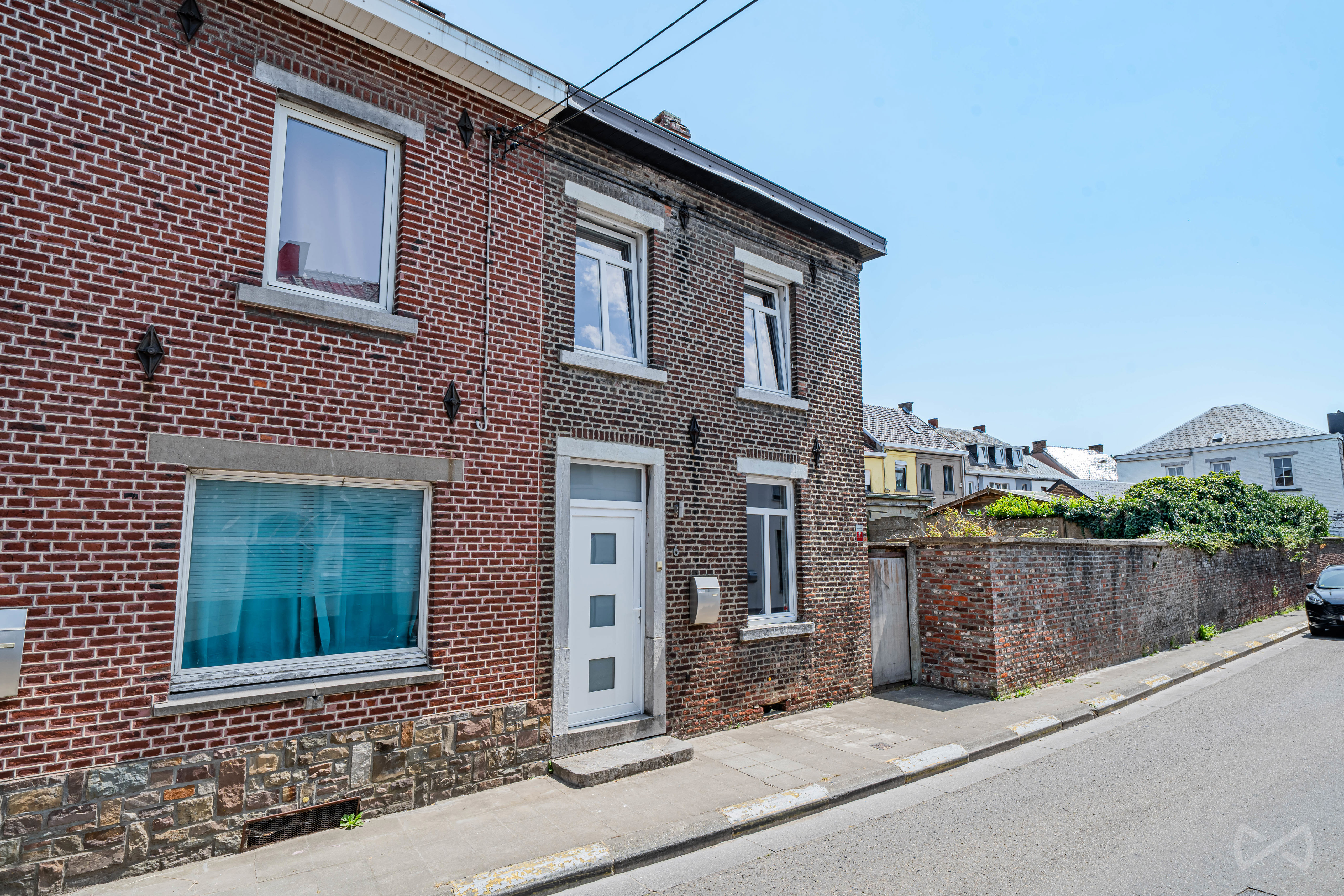 Photo 4 sur 4 pour Maison de trois chambres à Fontainel'Evêque Forchiesla-Marche