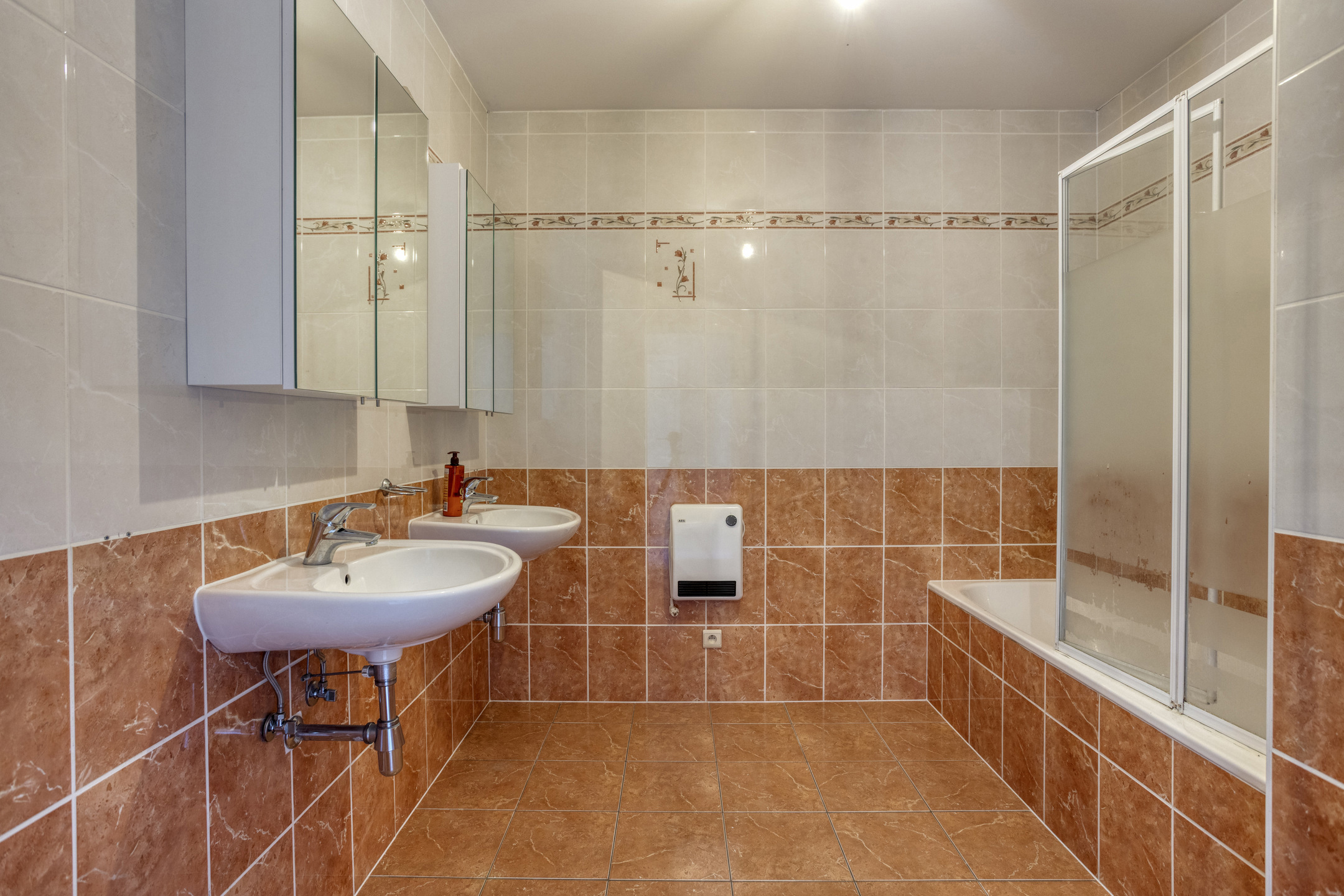 Picture 1 of 4 for Flat with two bedrooms in Molenbeek-Saint-Jean