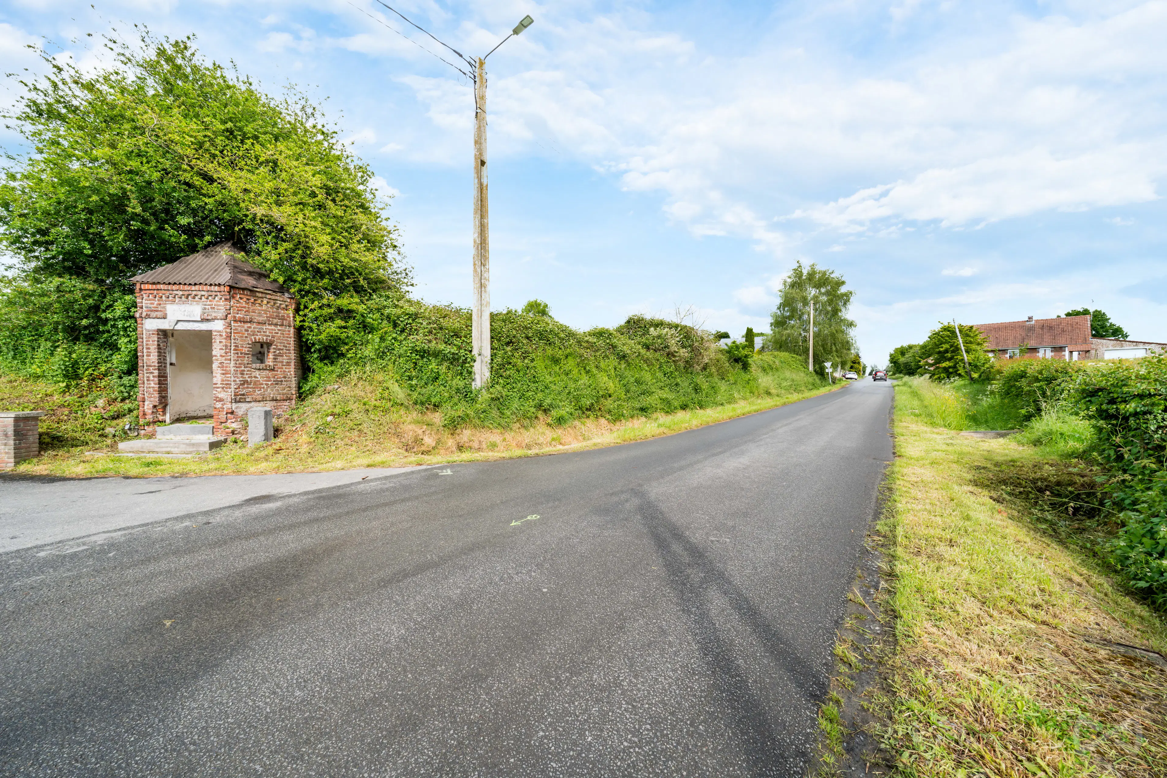 Picture 3 of 4 for Ground in Honnelles