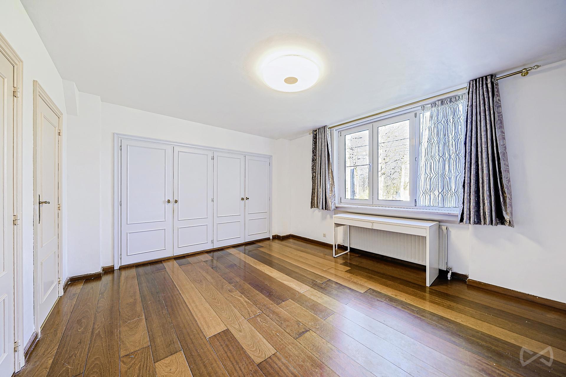 Picture 2 of 4 for Villa with five bedrooms in Rixensart