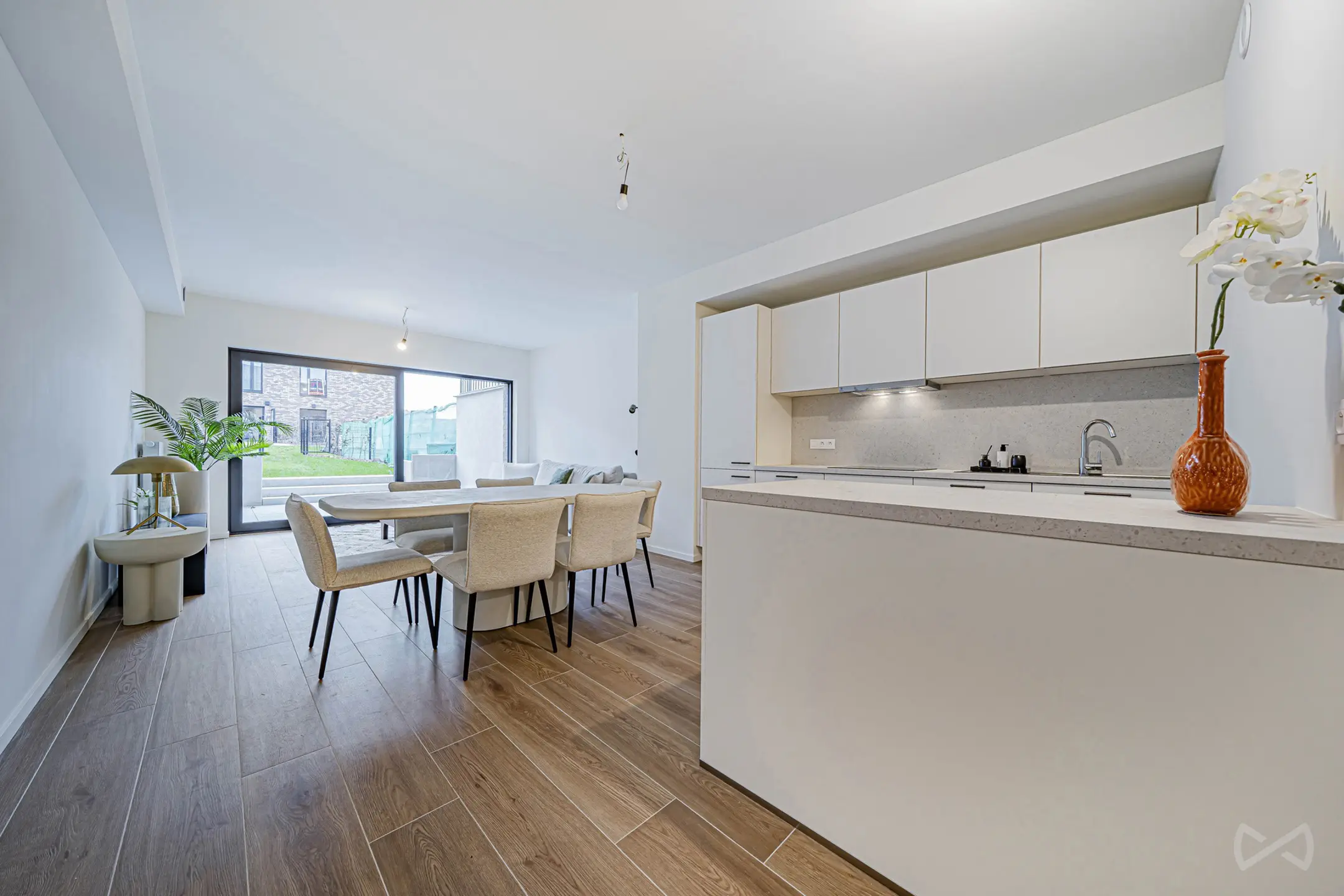 Picture 3 of 4 for Studio in Berchem-Sainte-Agathe