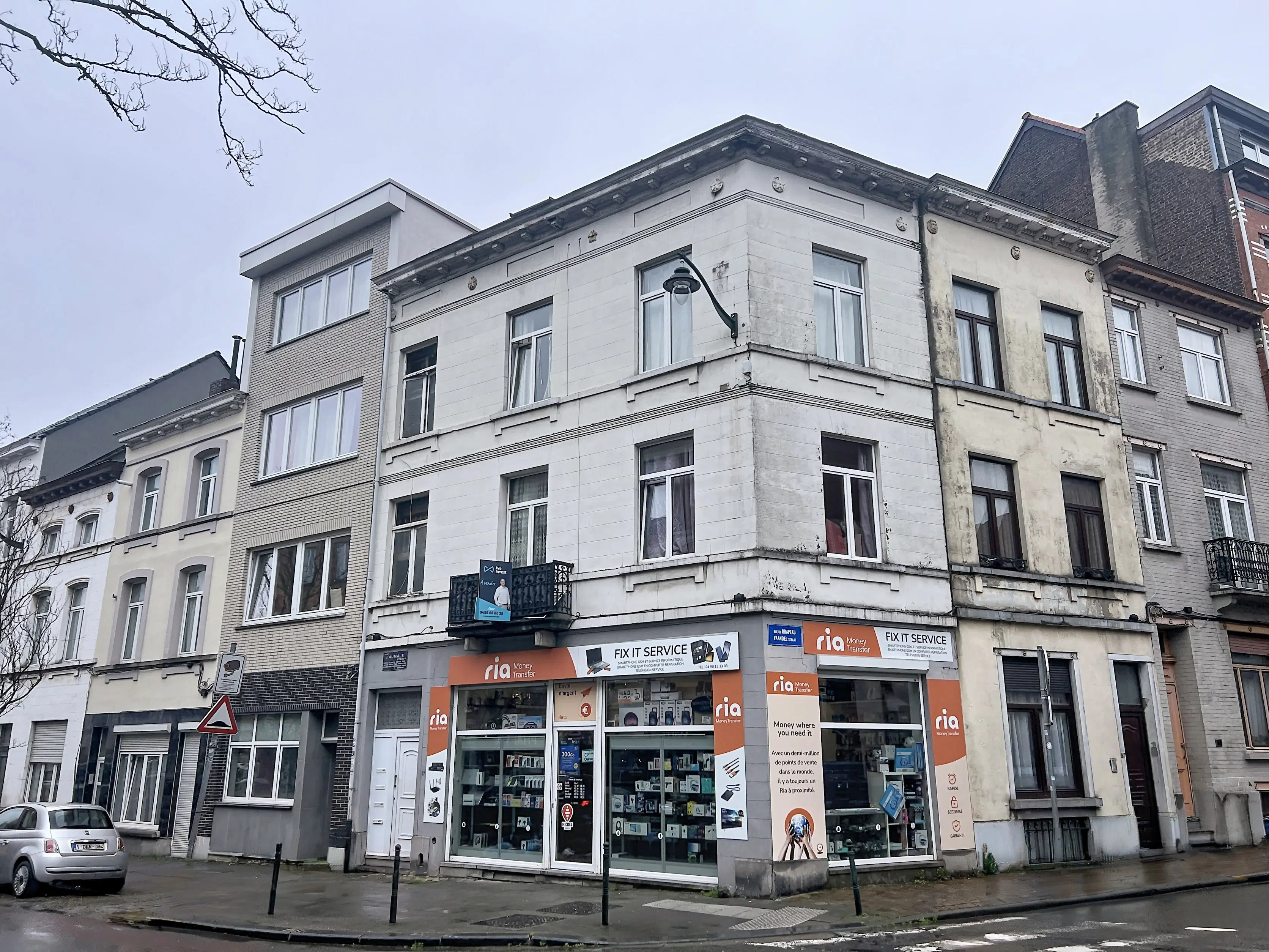 Photo 2 sur 2 pour Immeuble à appartements de trois chambres à Anderlecht