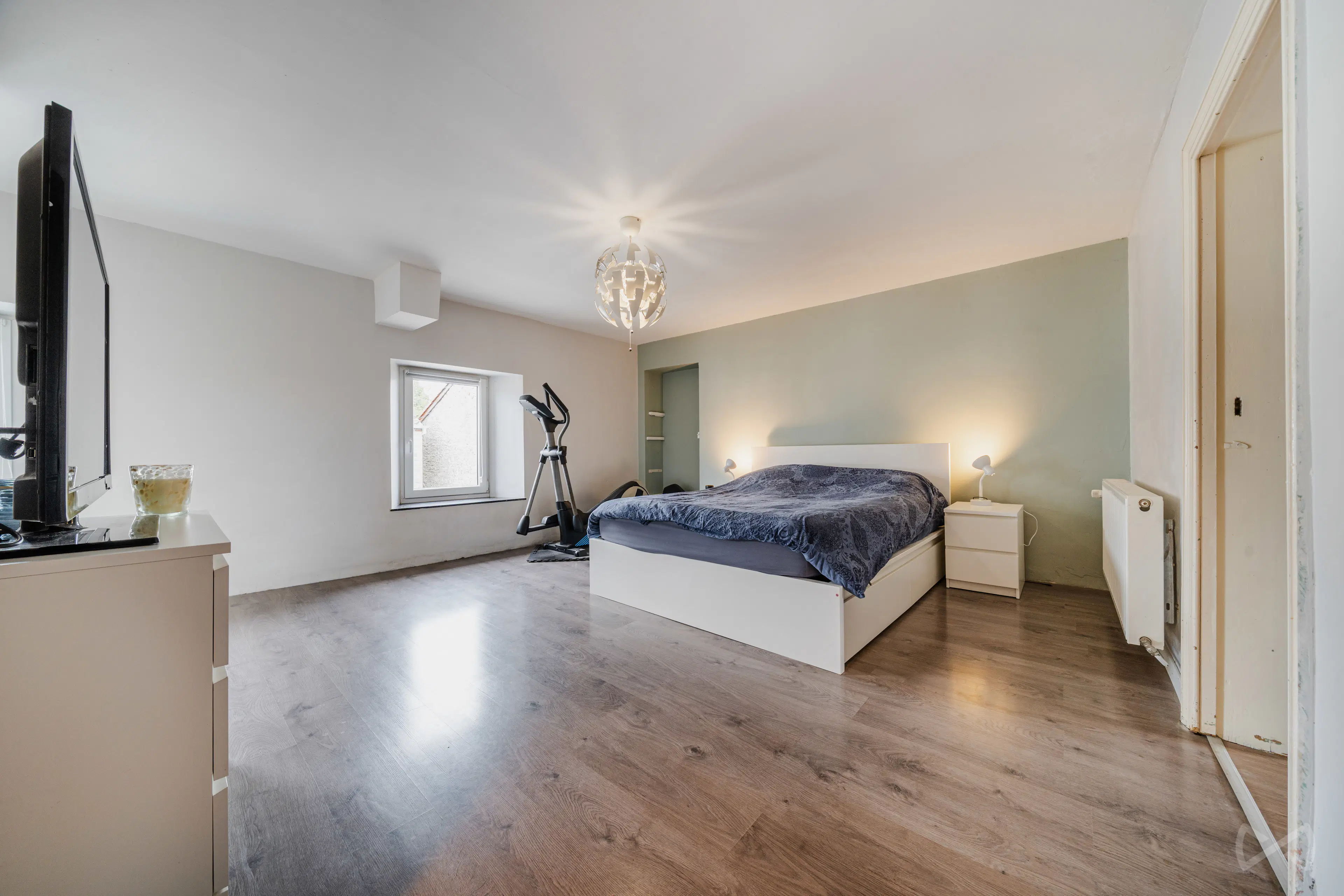 Foto 1 van 4 van Huis met drie slaapkamers in Berzée