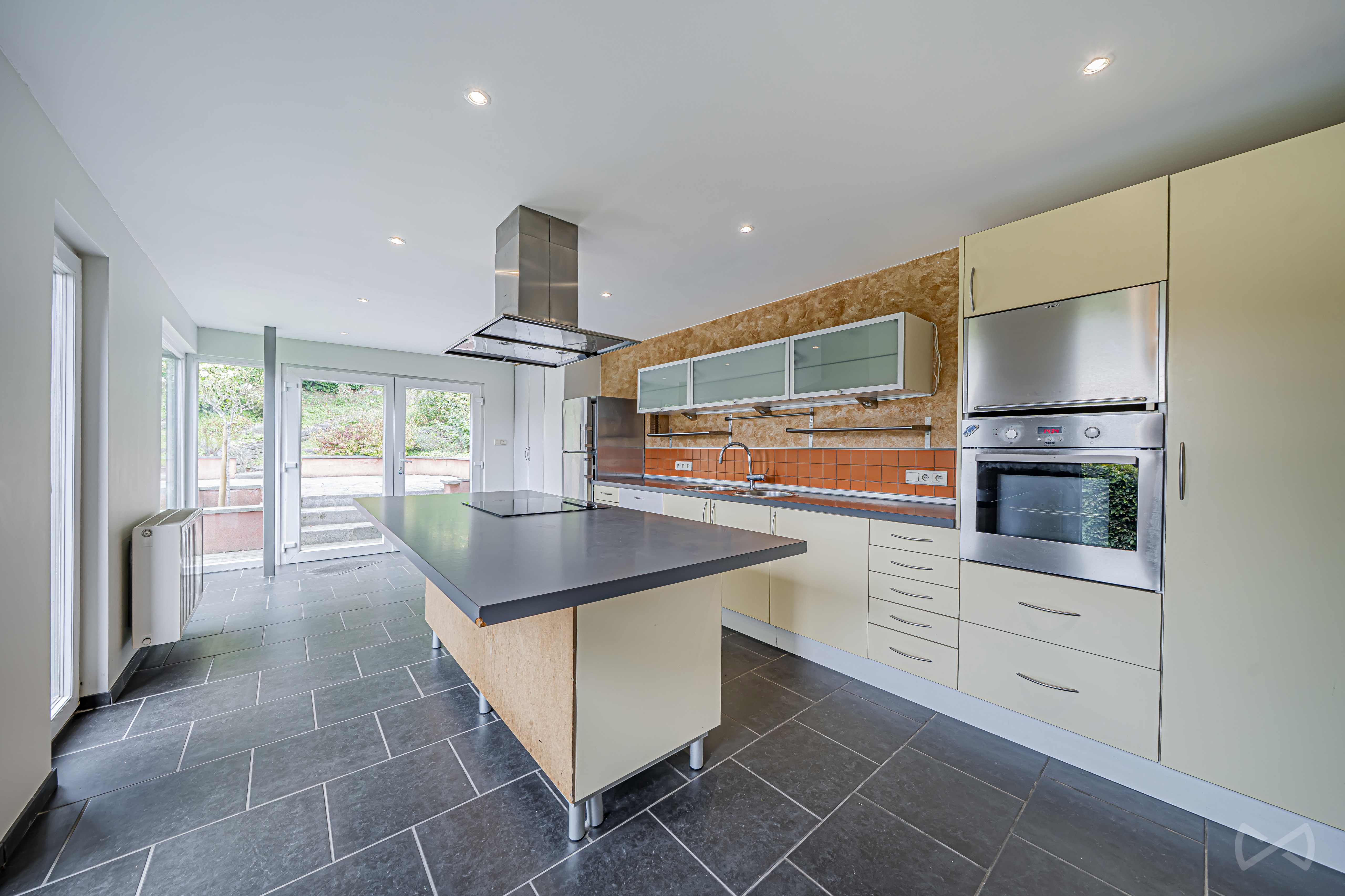 Picture 4 of 4 for House with three bedrooms in Mont-sur-marchienne