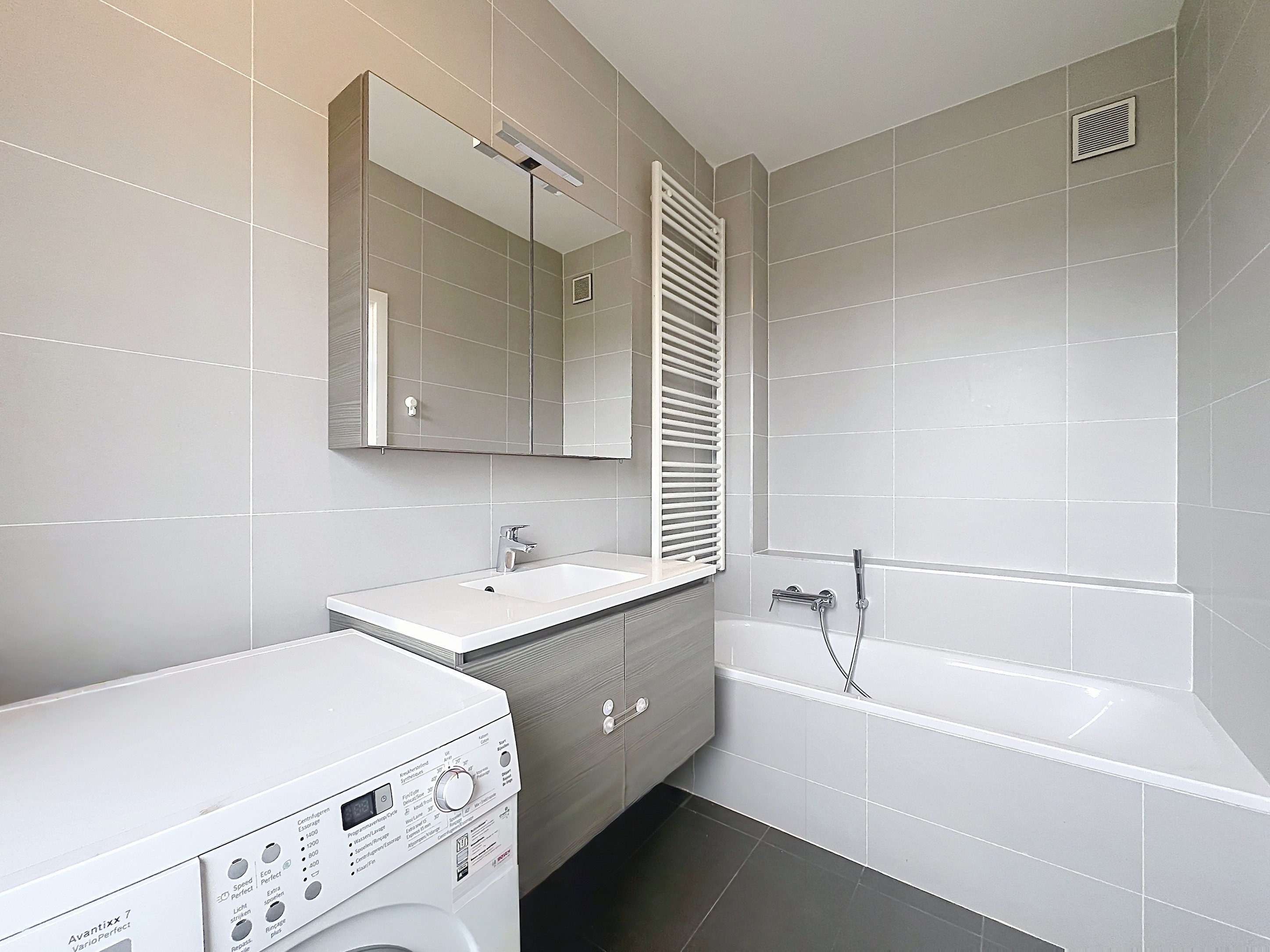 Photo 3 sur 4 pour Appartement de trois chambres à Schaerbeek