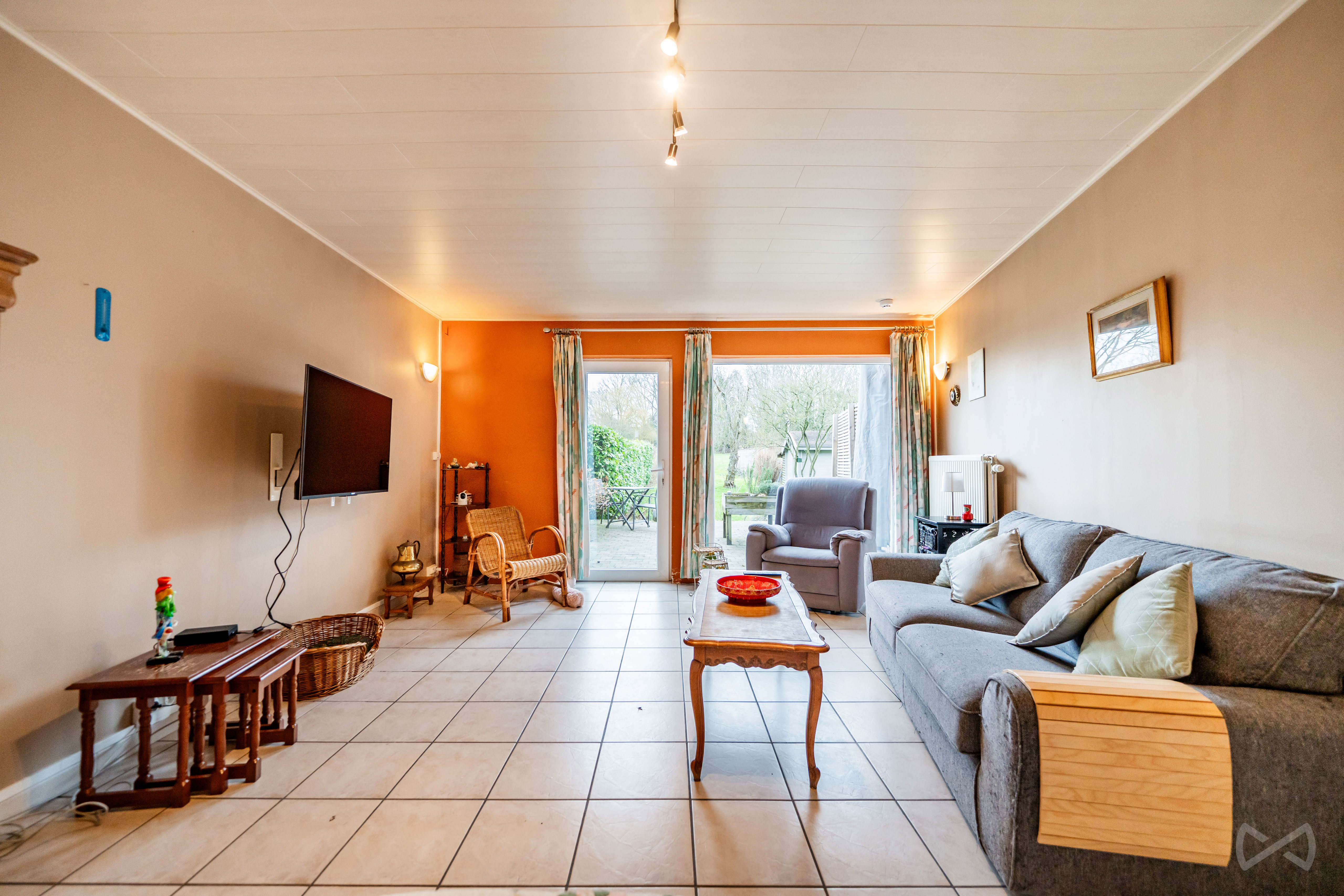Photo 1 sur 4 pour Maison de deux chambres à Mont-sur-marchienne