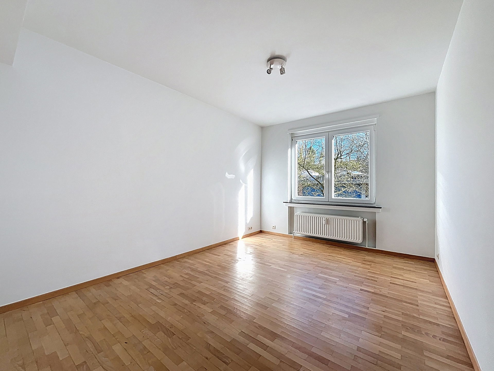 Foto 4 van 4 van Appartement met drie slaapkamers in Ixelles