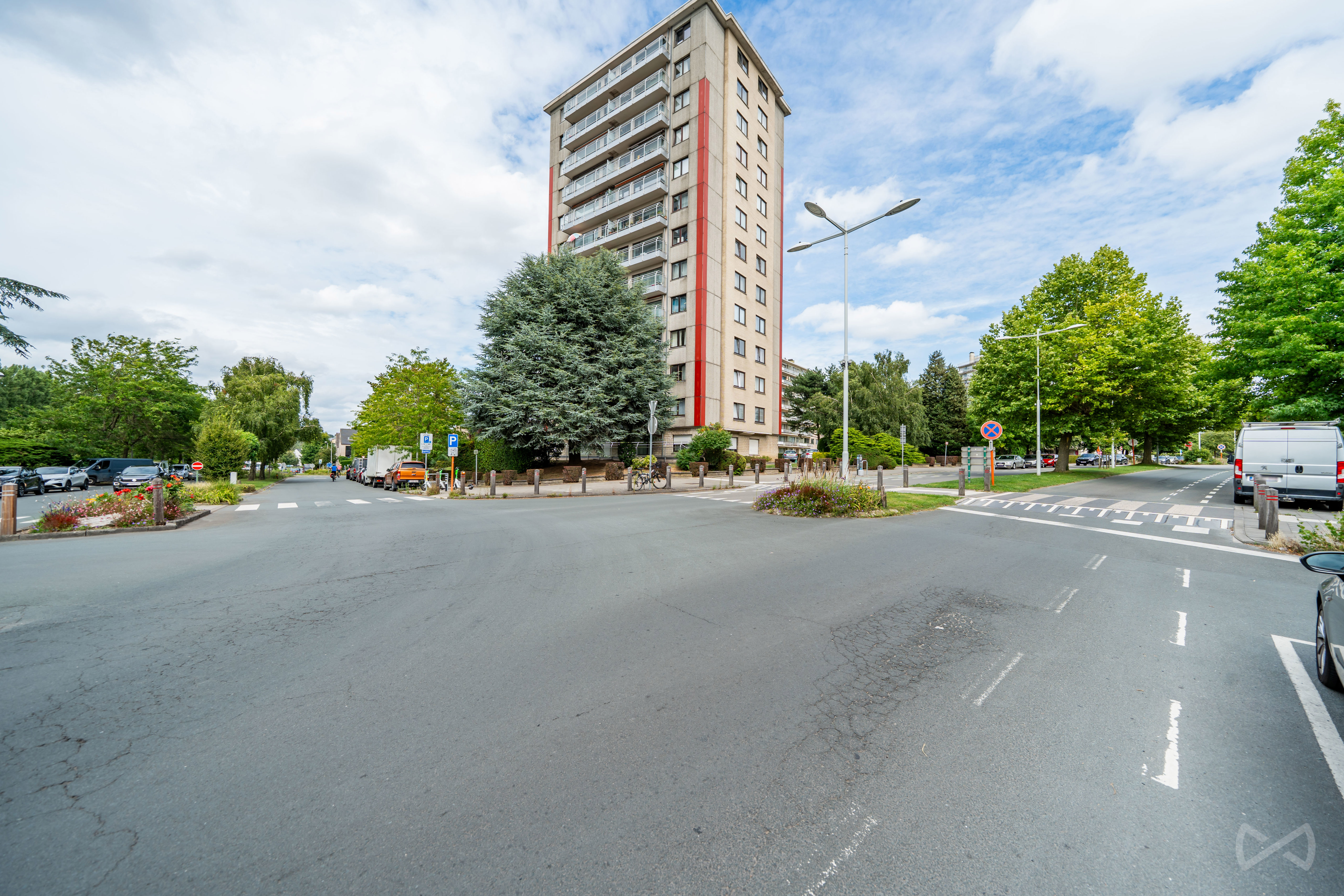 Picture 2 of 3 for Flat with three bedrooms in Ganshoren