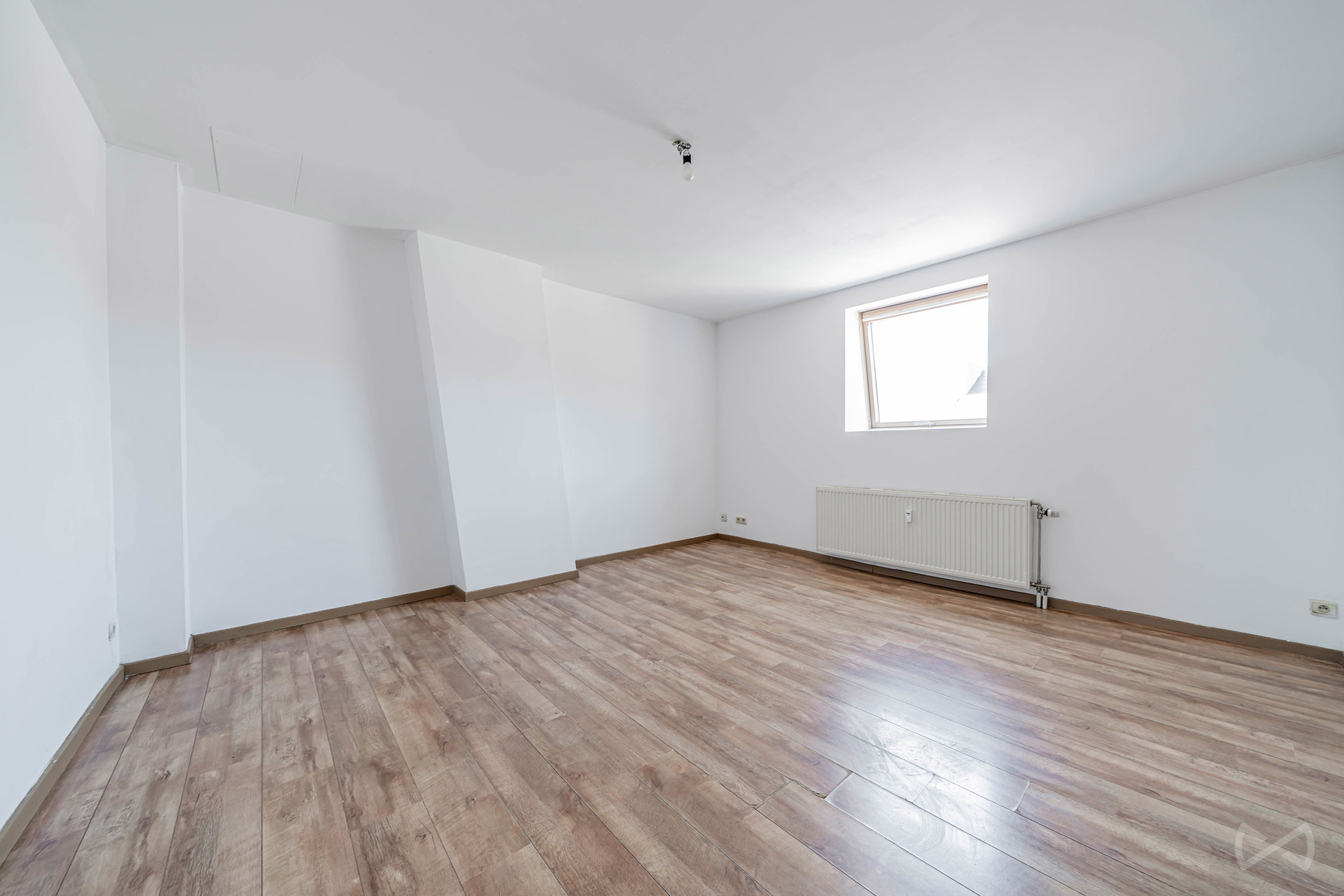 Photo 3 sur 4 pour Immeuble à appartements de cinq chambres à Namur