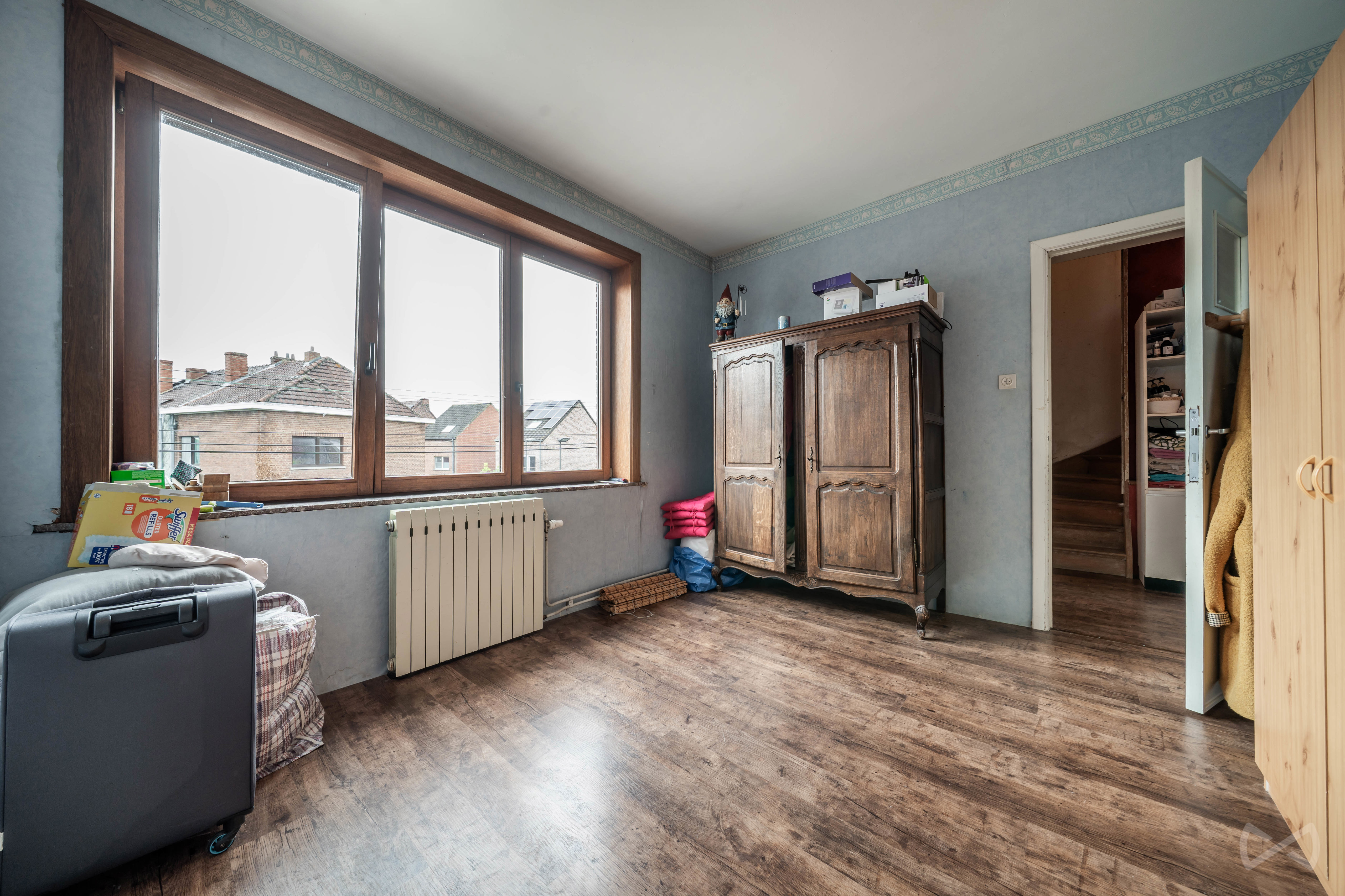 Photo 2 sur 4 pour Bel-étage de quatre chambres à Braine-le-comte