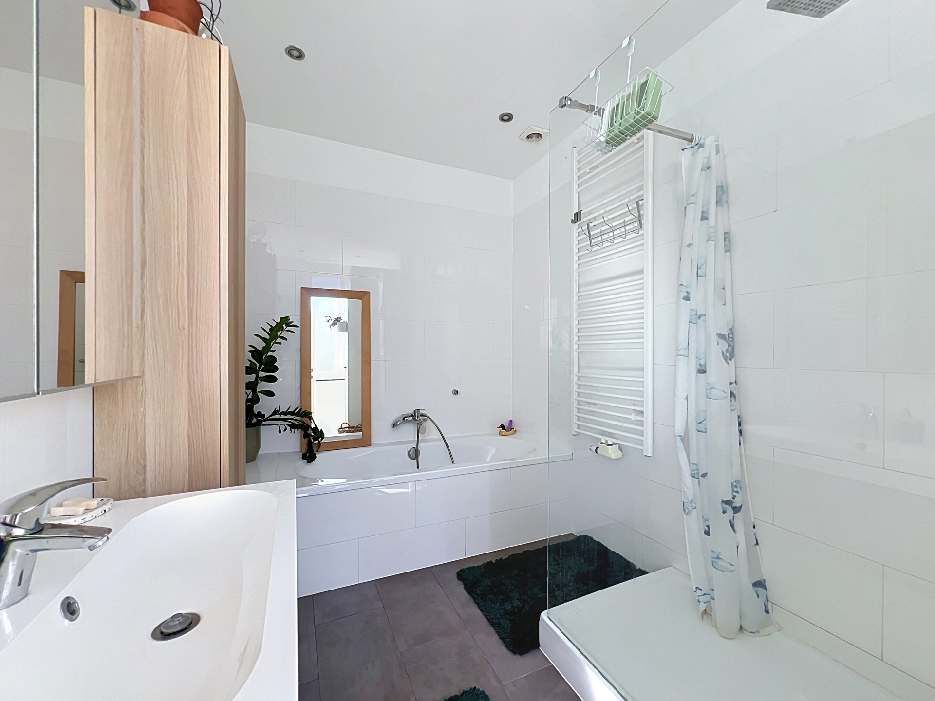 Picture 2 of 4 for Flat with two bedrooms in Saint-Gilles