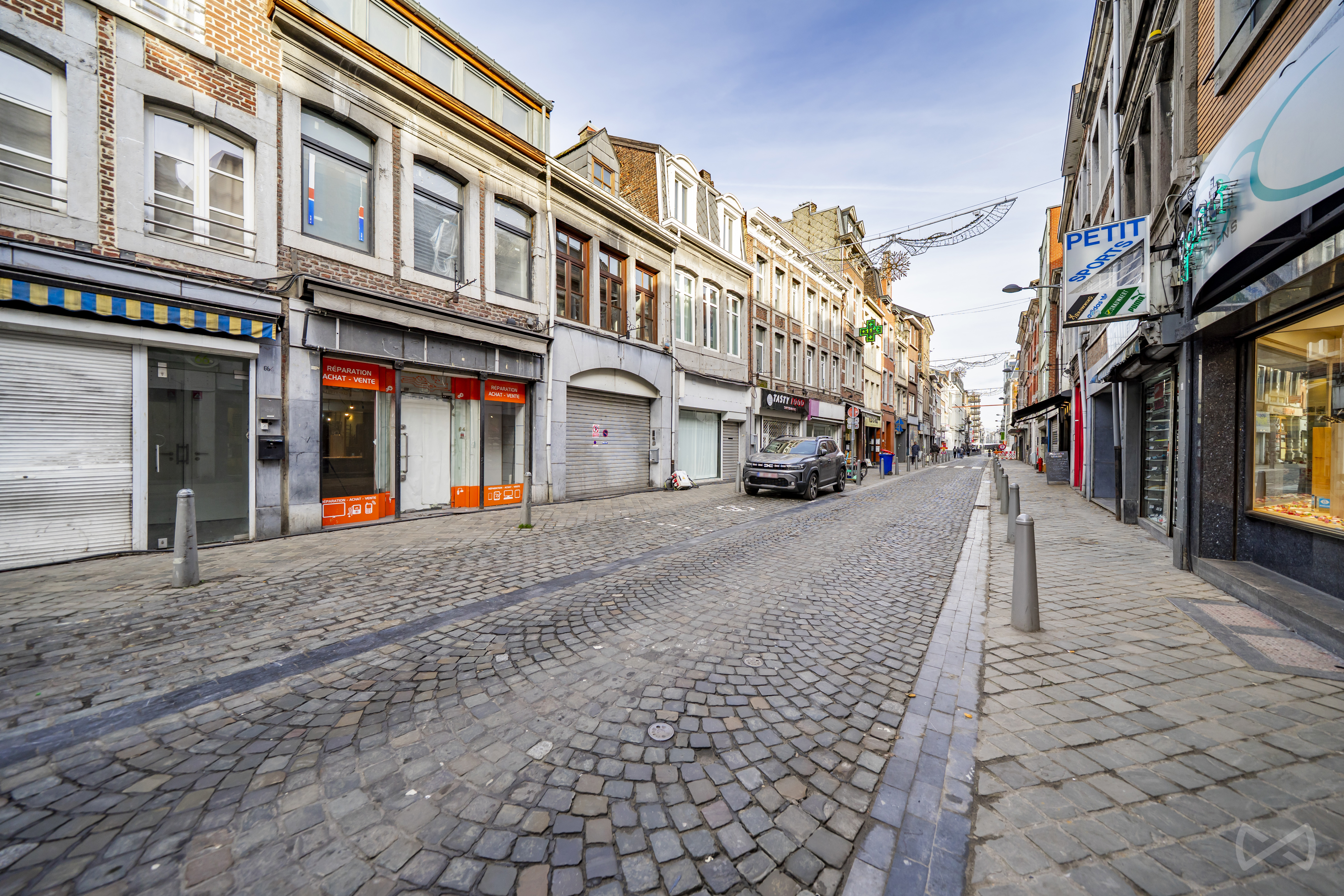 Photo 1 sur 3 pour Immeuble mixte d'une chambre à Liège